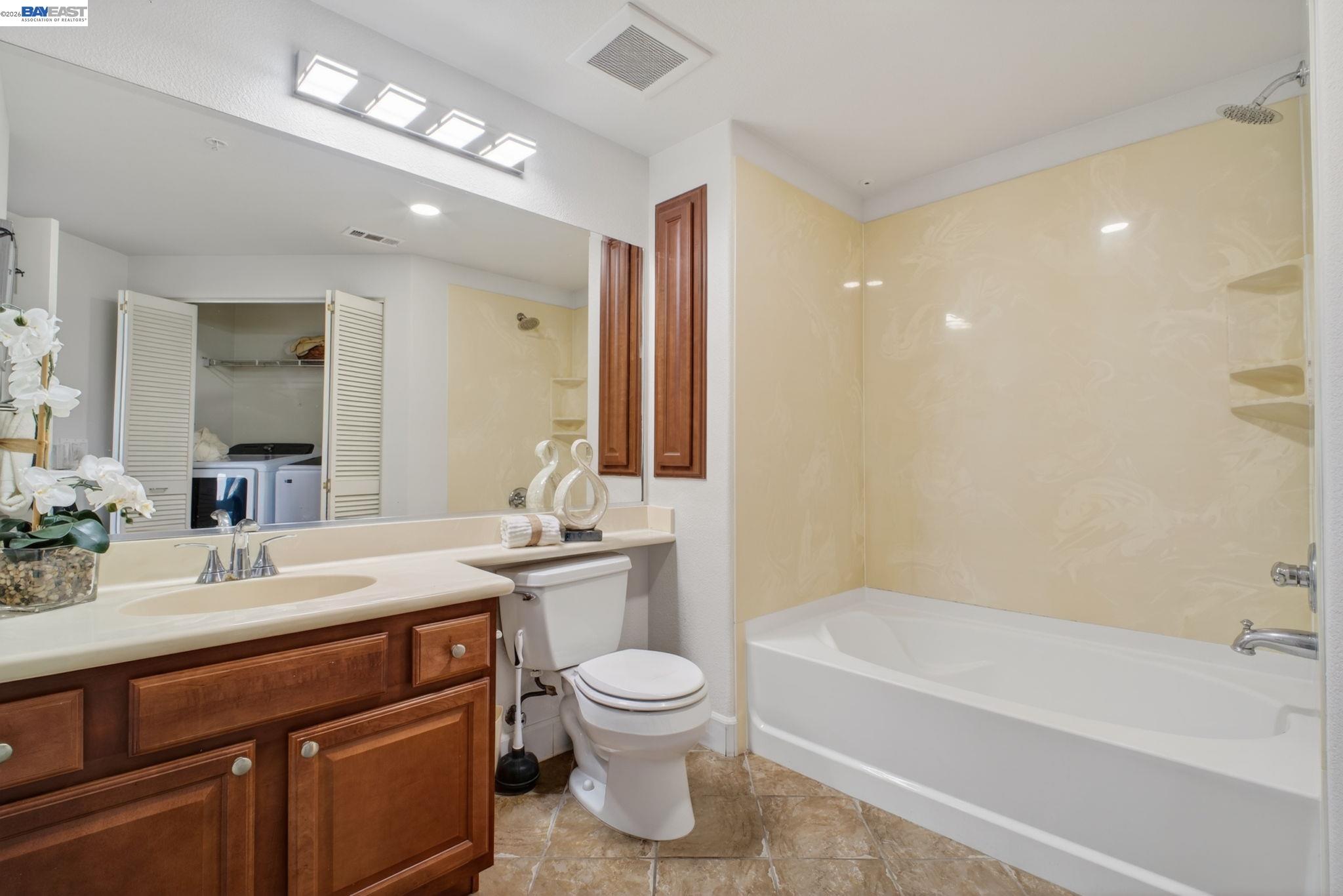 Detail Gallery Image 27 of 55 For 600 S Abel St #214,  Milpitas,  CA 95035 - 3 Beds | 2 Baths