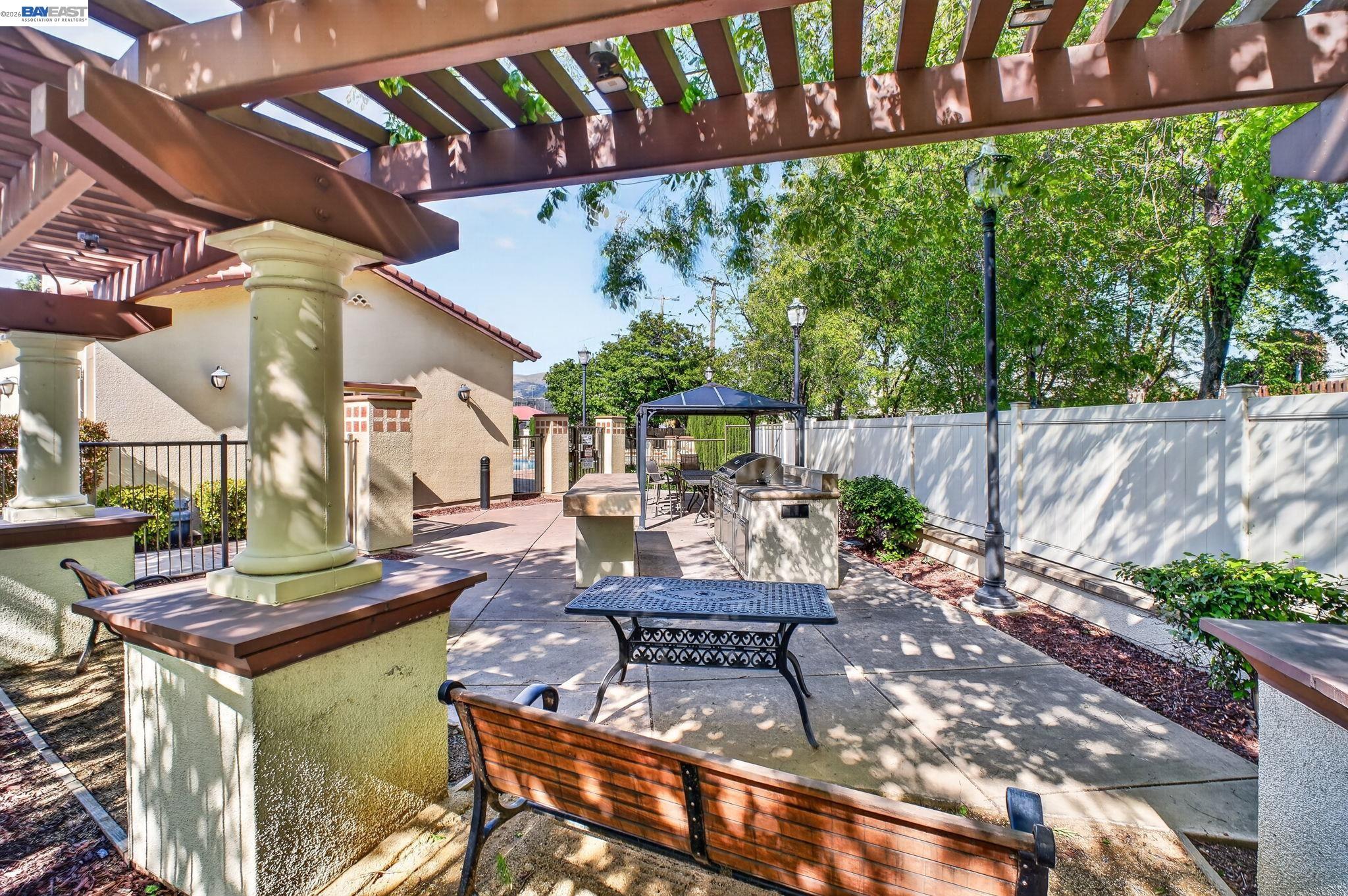 Detail Gallery Image 32 of 55 For 600 S Abel St #214,  Milpitas,  CA 95035 - 3 Beds | 2 Baths