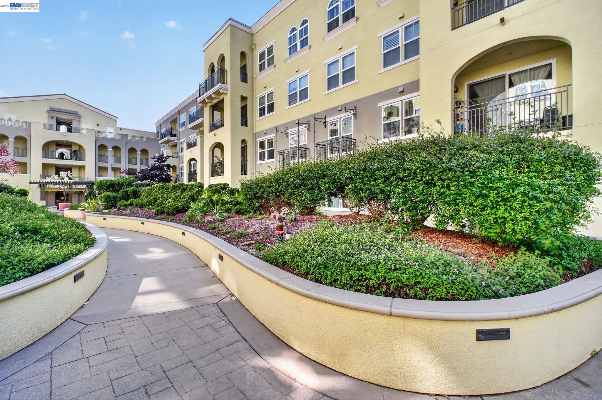 Detail Gallery Image 39 of 55 For 600 S Abel St #214,  Milpitas,  CA 95035 - 3 Beds | 2 Baths