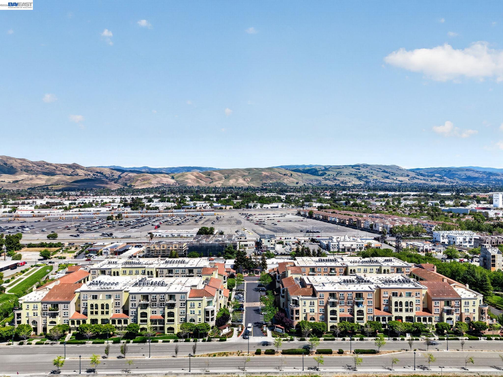Detail Gallery Image 48 of 55 For 600 S Abel St #214,  Milpitas,  CA 95035 - 3 Beds | 2 Baths