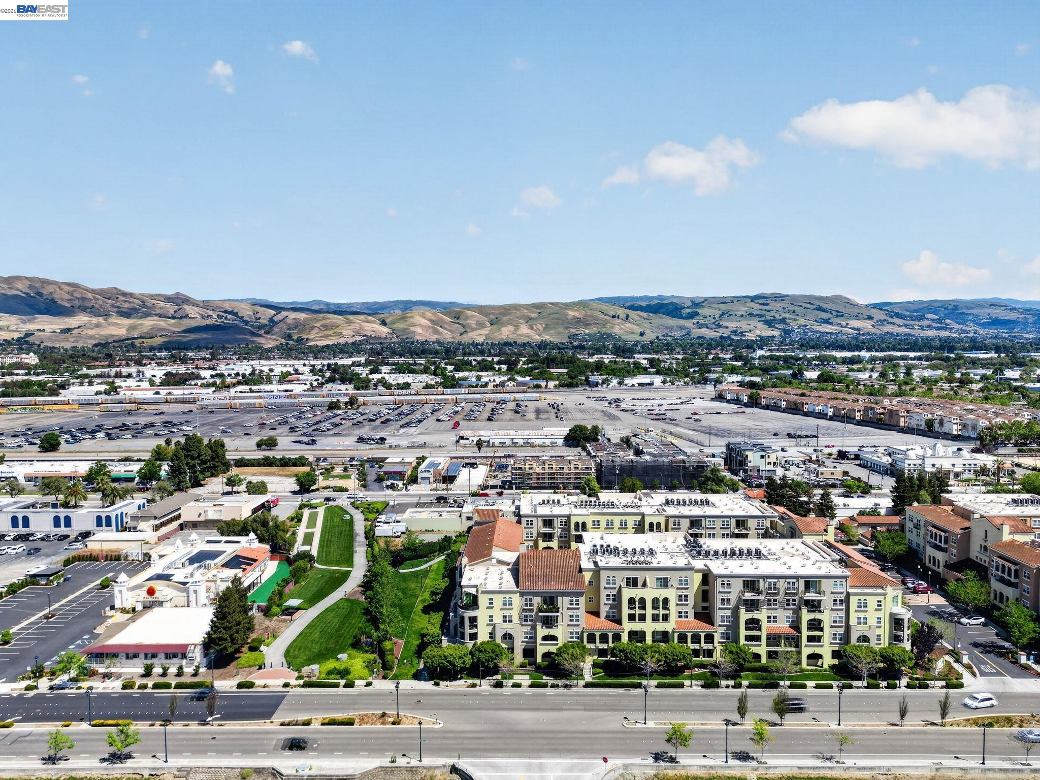 Detail Gallery Image 49 of 55 For 600 S Abel St #214,  Milpitas,  CA 95035 - 3 Beds | 2 Baths
