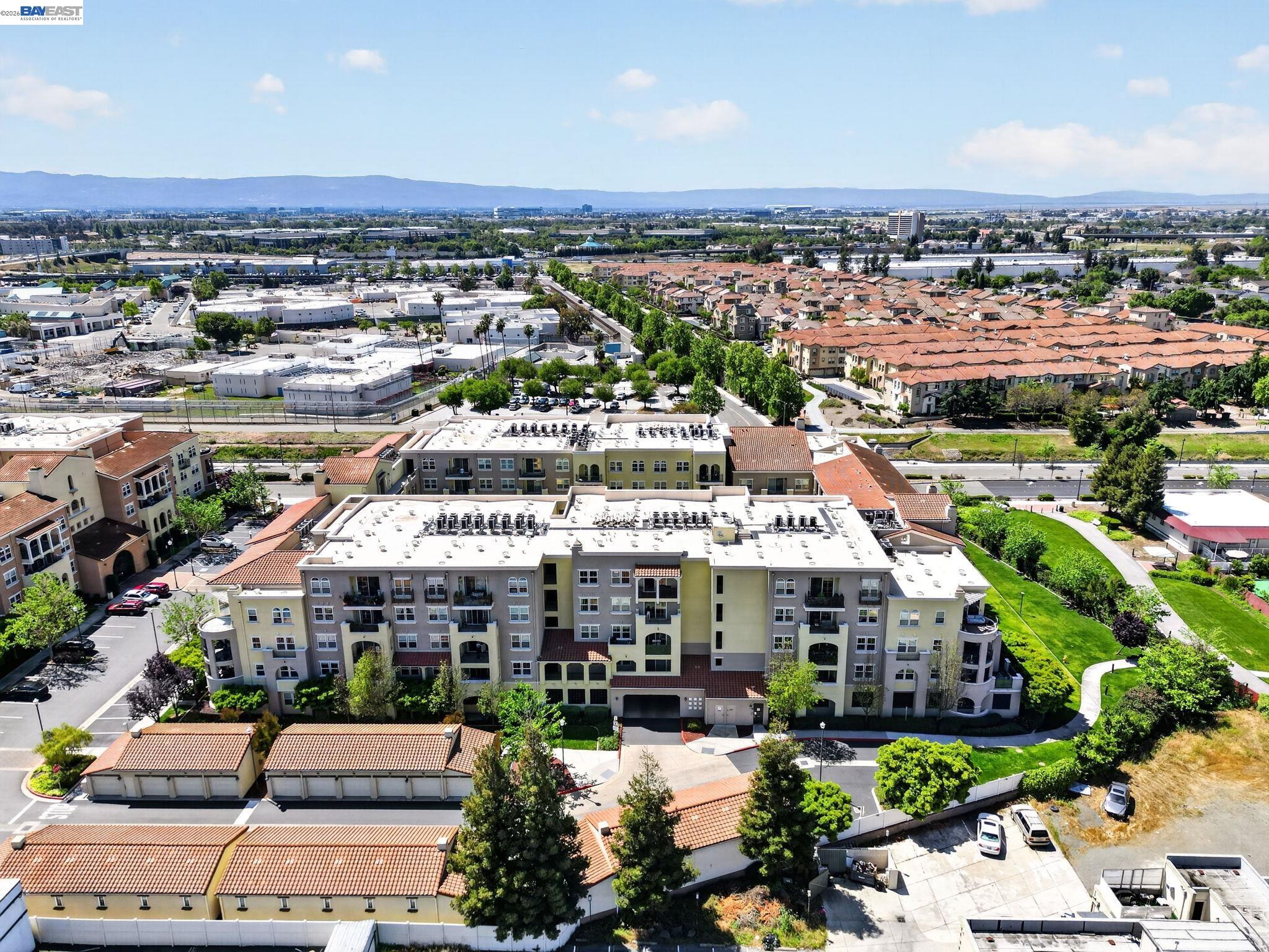 Detail Gallery Image 52 of 55 For 600 S Abel St #214,  Milpitas,  CA 95035 - 3 Beds | 2 Baths
