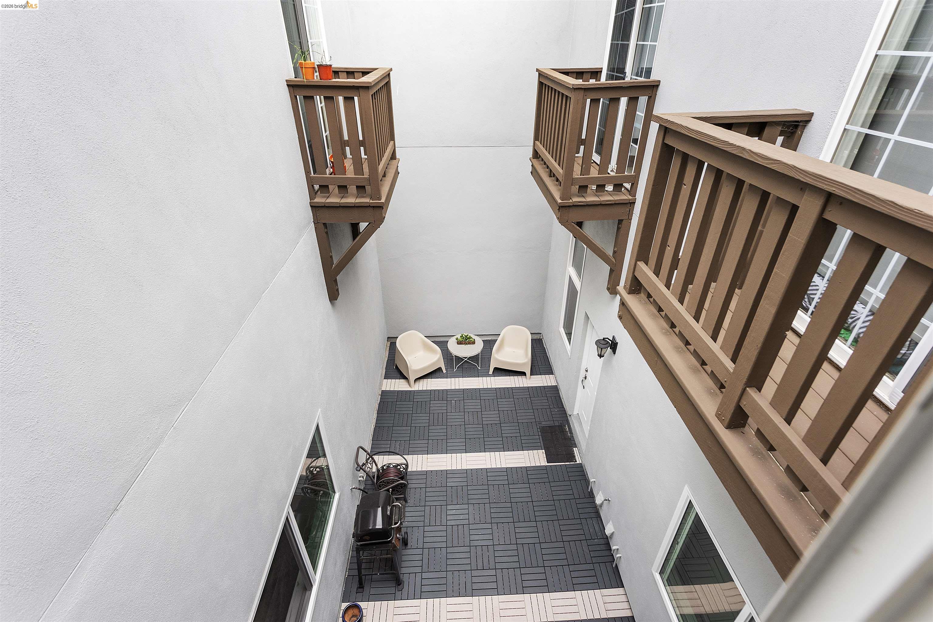 Detail Gallery Image 13 of 51 For 2401 San Pablo Ave, Oakland,  CA 94612 - – Beds | – Baths