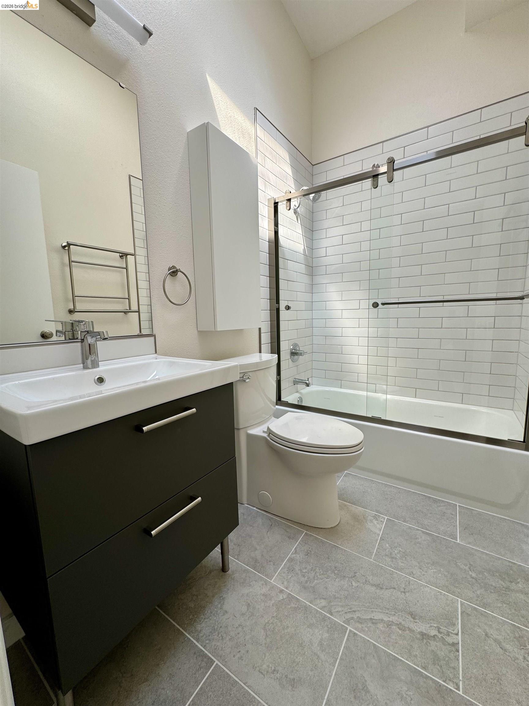 Detail Gallery Image 42 of 51 For 2401 San Pablo Ave, Oakland,  CA 94612 - – Beds | – Baths