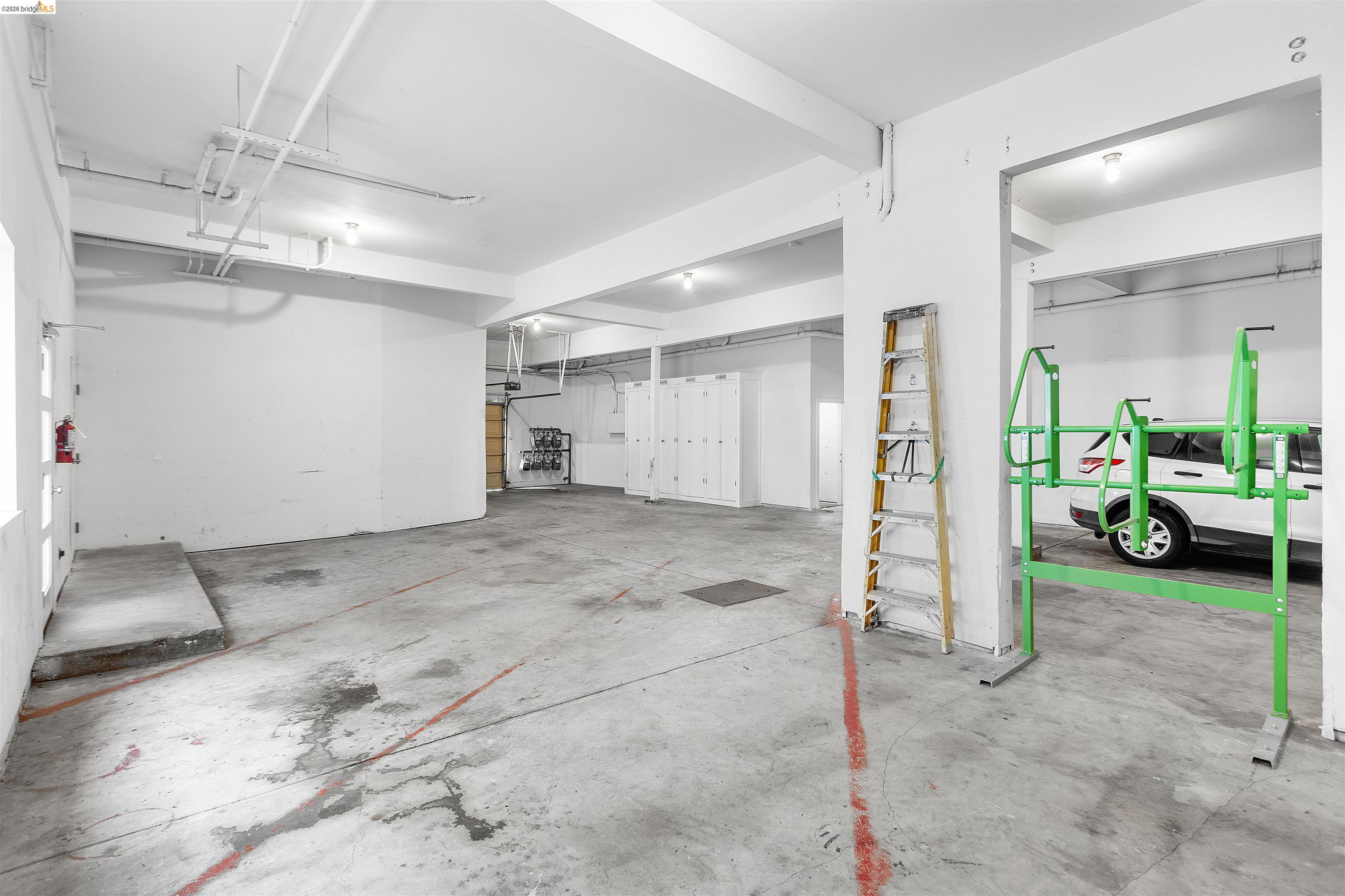 Detail Gallery Image 8 of 51 For 2401 San Pablo Ave, Oakland,  CA 94612 - – Beds | – Baths