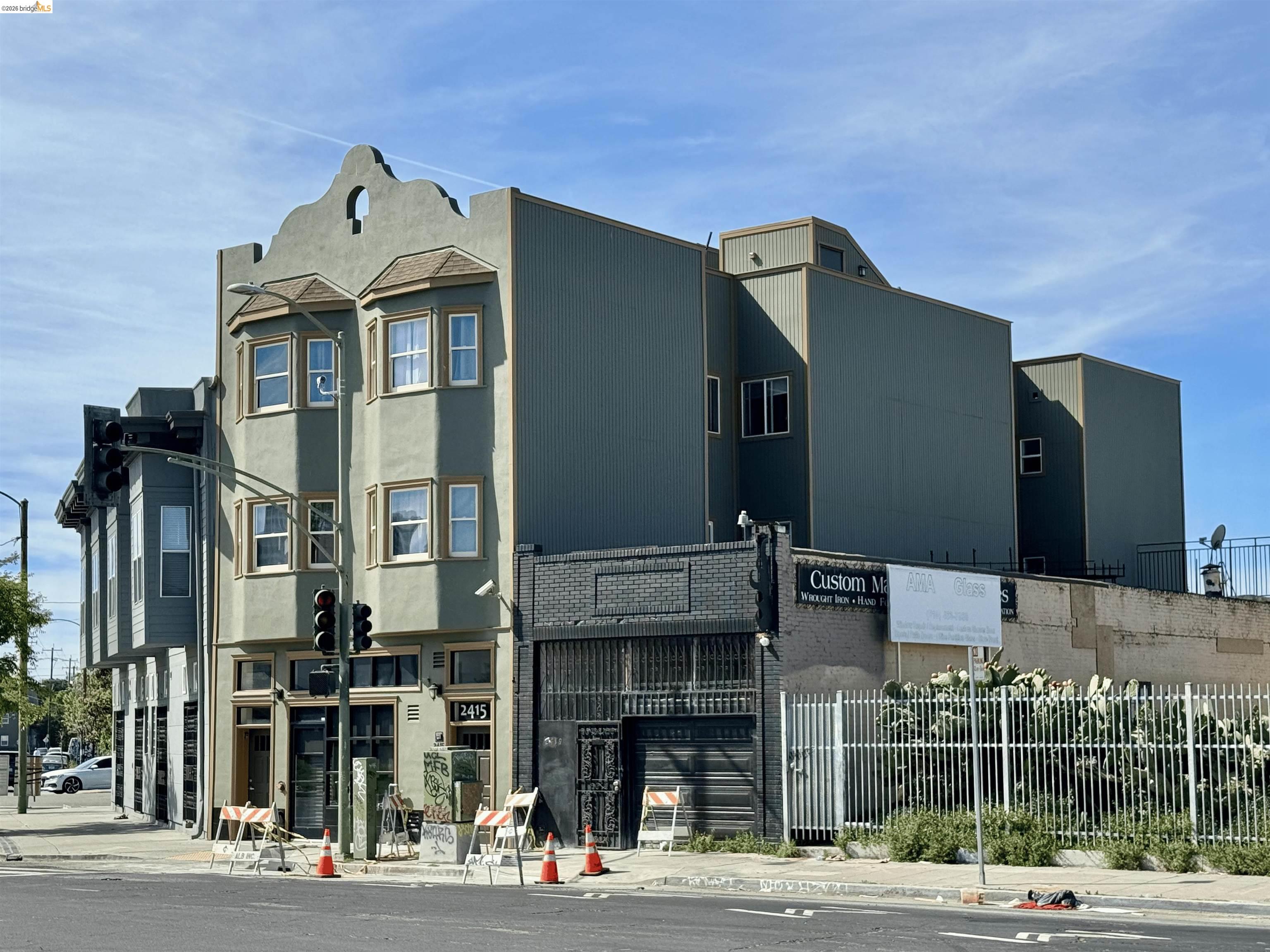 2401 - 2415 San Pablo Ave, Oakland, CA, 94607