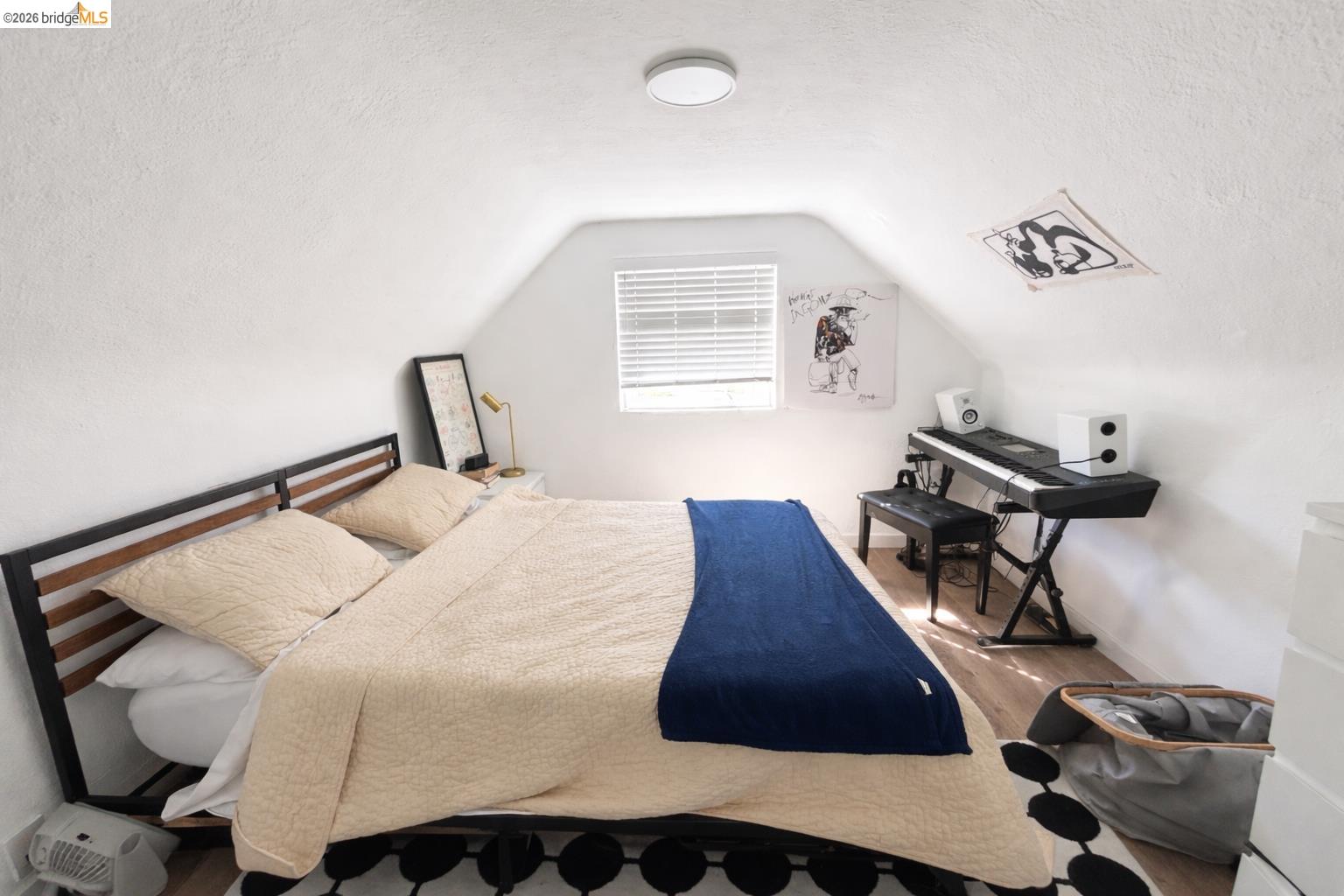 Detail Gallery Image 14 of 19 For 2045 Emerson St, Berkeley,  CA 94703 - – Beds | – Baths