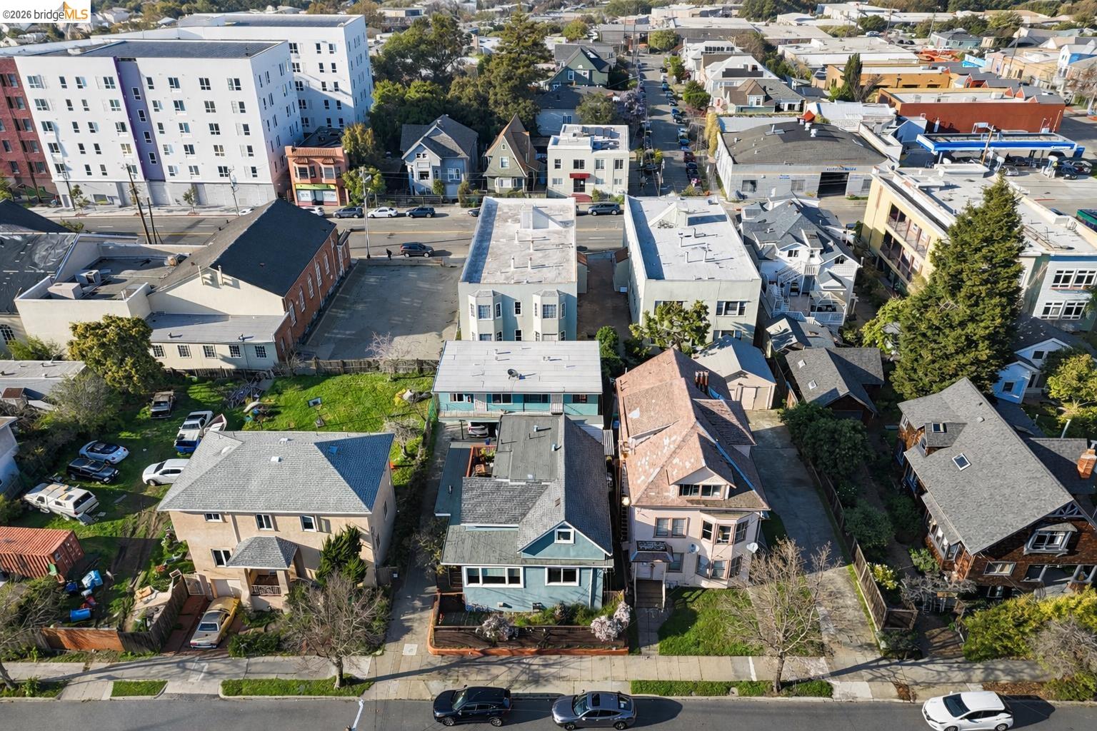 Detail Gallery Image 17 of 19 For 2045 Emerson St, Berkeley,  CA 94703 - – Beds | – Baths