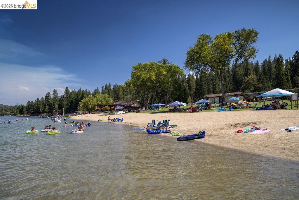 Detail Gallery Image 30 of 53 For 19808 Cottonwood St, Groveland,  CA 95321 - – Beds | – Baths