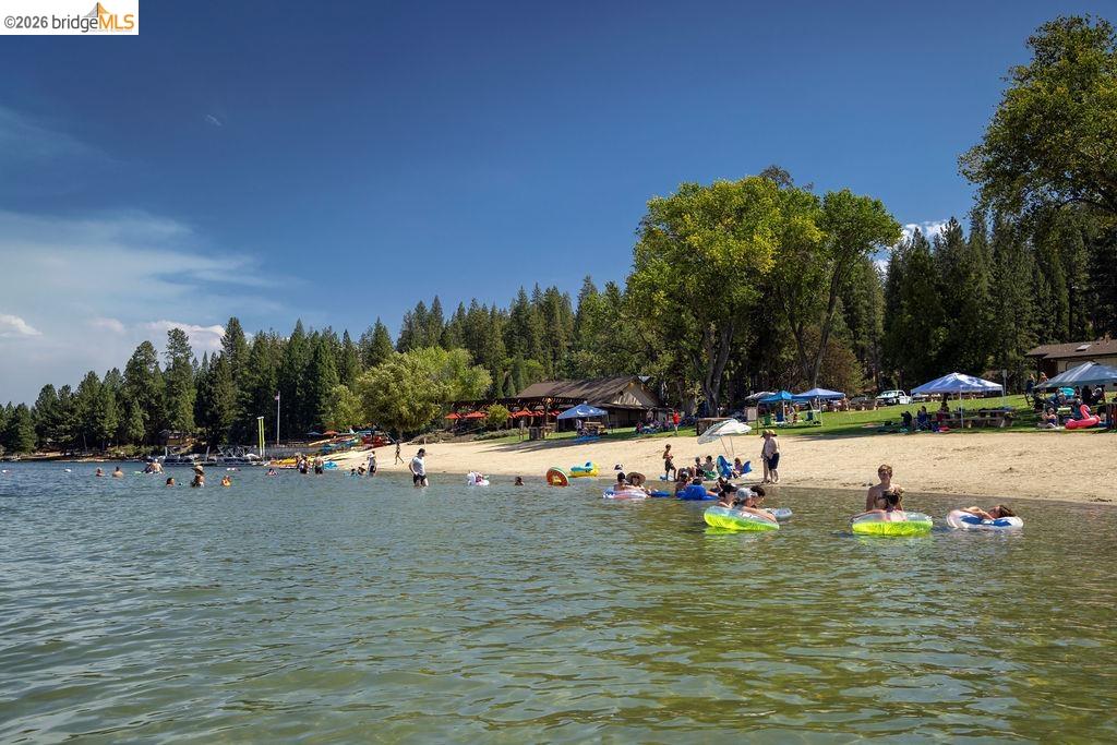 Detail Gallery Image 31 of 53 For 19808 Cottonwood St, Groveland,  CA 95321 - – Beds | – Baths