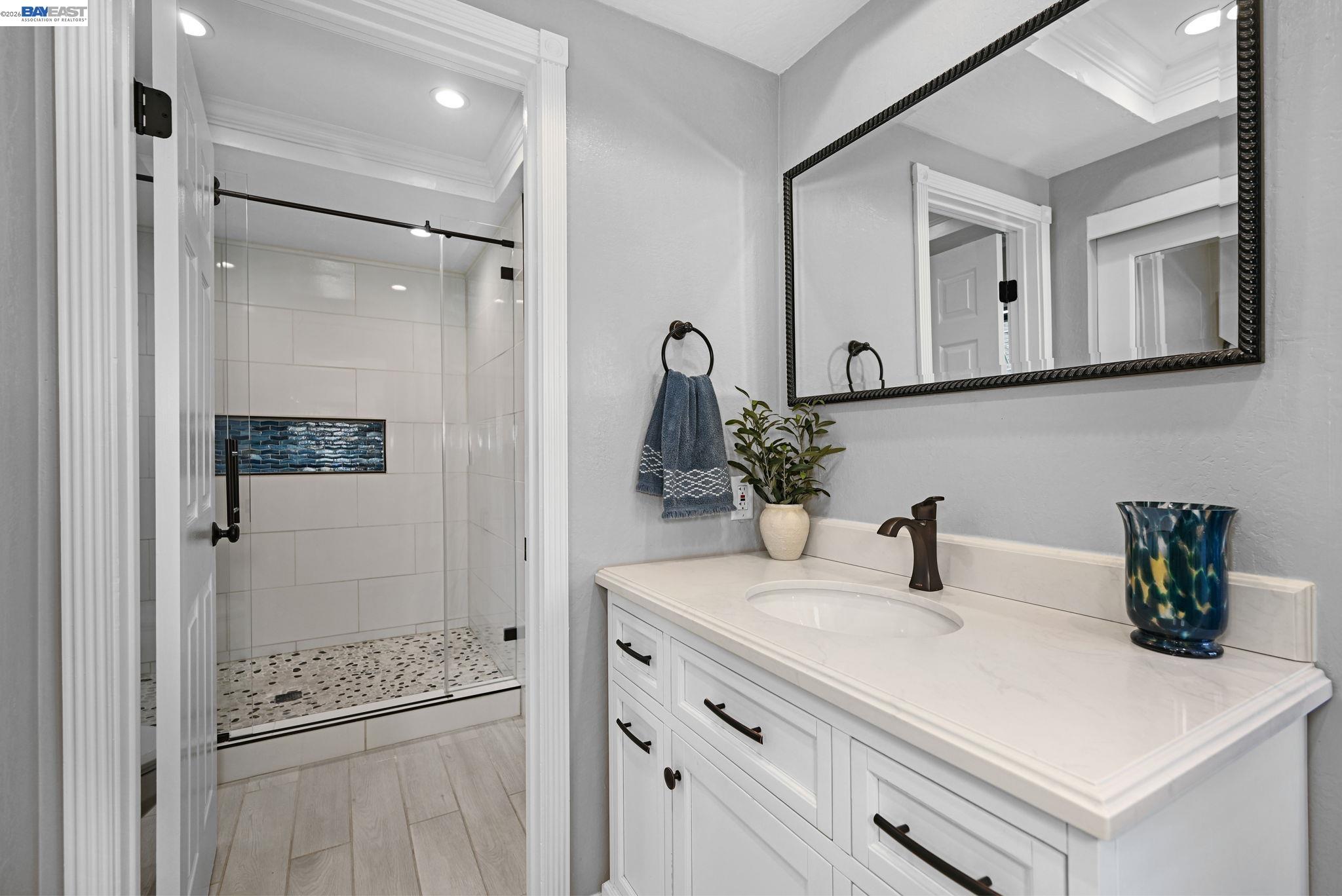 Detail Gallery Image 17 of 38 For 15 Pamplona Court, San Ramon,  CA 94583 - 4 Beds | 3 Baths