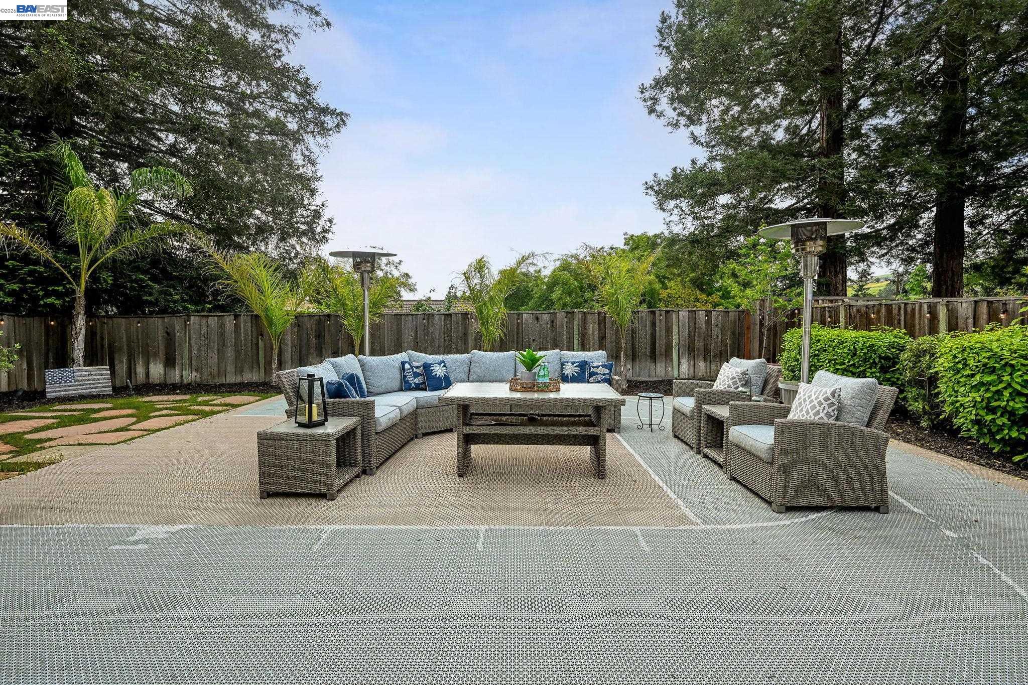 Detail Gallery Image 24 of 38 For 15 Pamplona Court, San Ramon,  CA 94583 - 4 Beds | 3 Baths