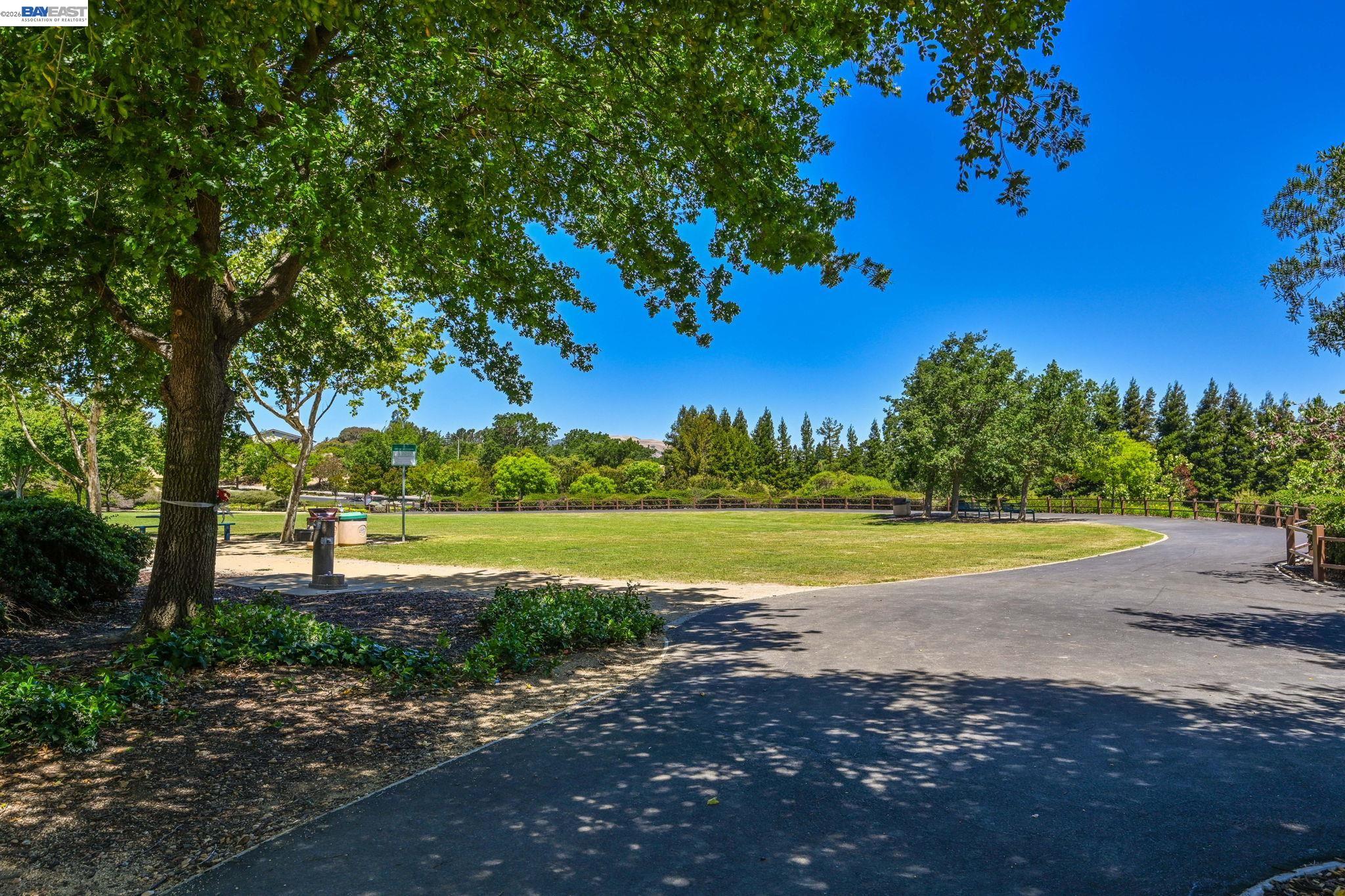 Detail Gallery Image 33 of 38 For 15 Pamplona Court, San Ramon,  CA 94583 - 4 Beds | 3 Baths