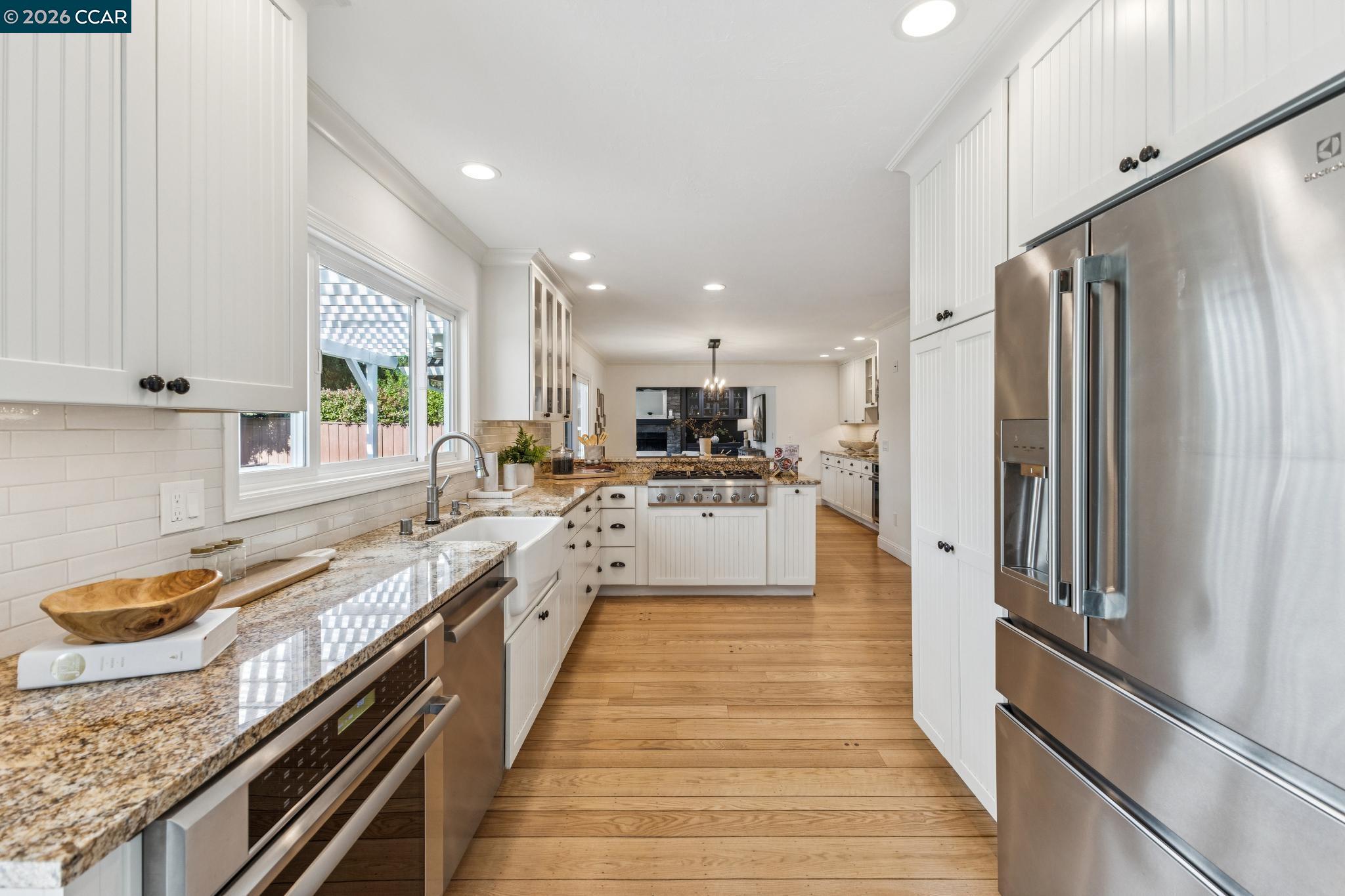 Detail Gallery Image 11 of 53 For 1418 De La Cruz Way, Moraga,  CA 94556 - 5 Beds | 4/1 Baths