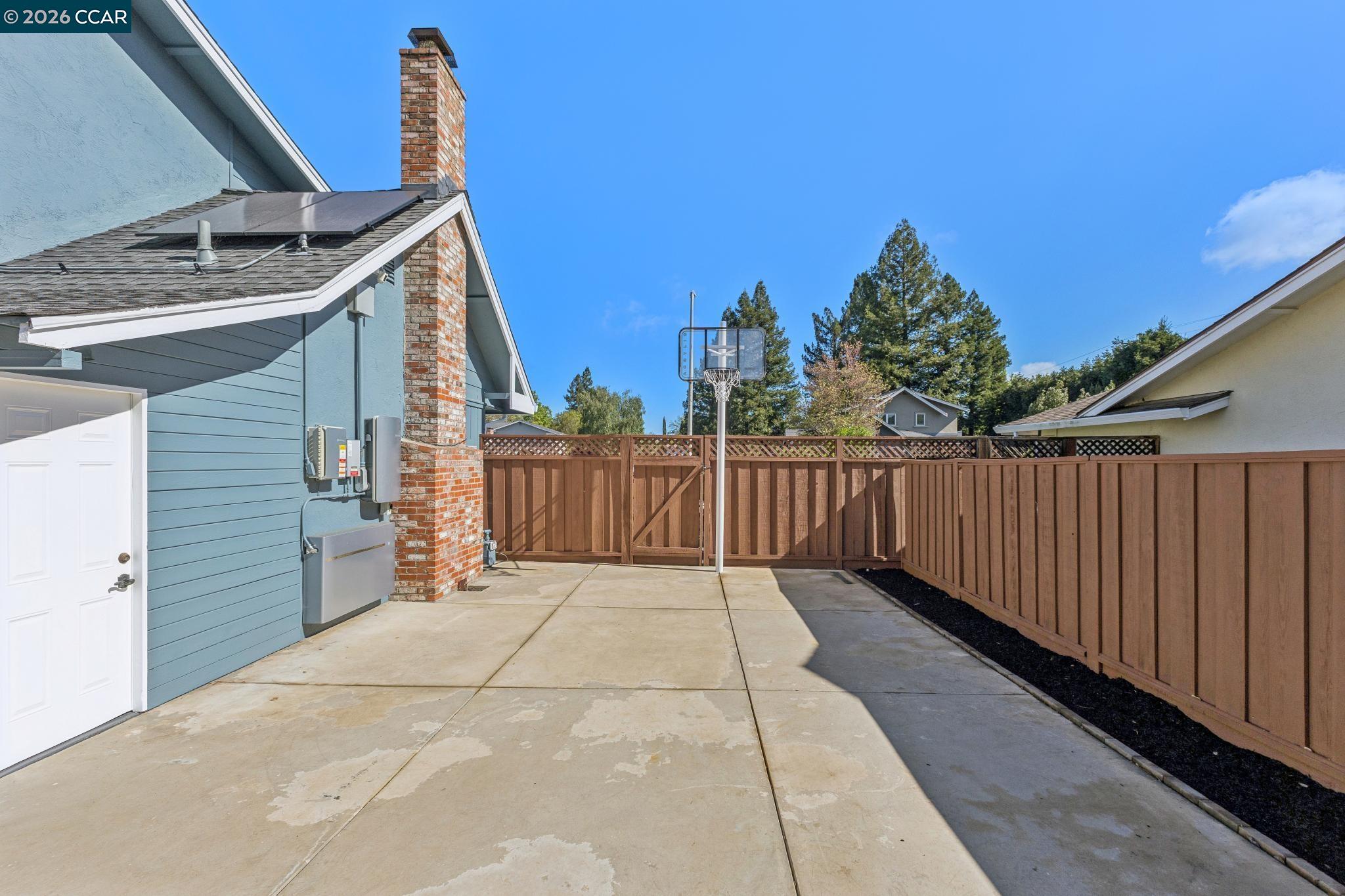 Detail Gallery Image 39 of 53 For 1418 De La Cruz Way, Moraga,  CA 94556 - 5 Beds | 4/1 Baths