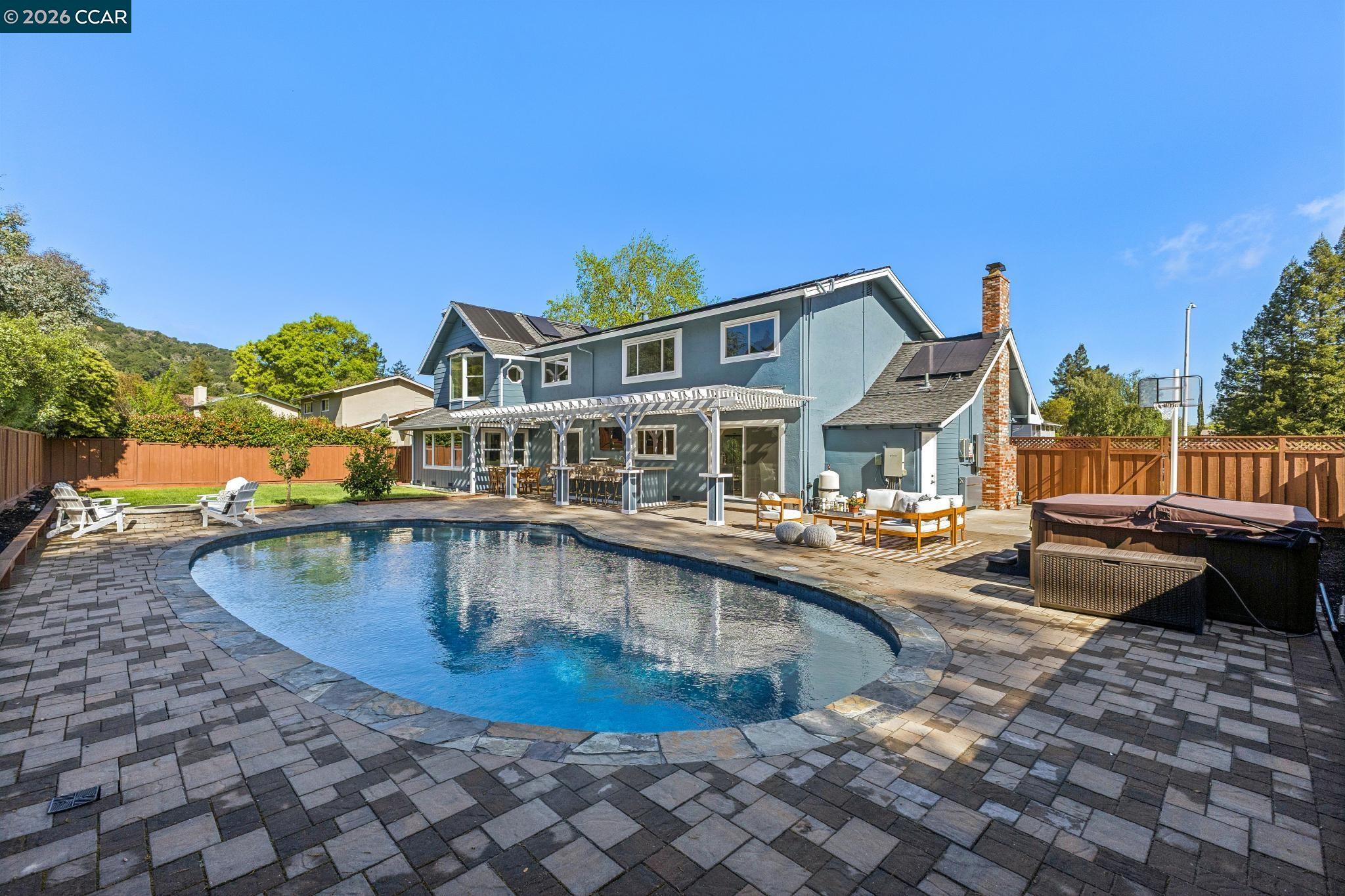 Detail Gallery Image 40 of 53 For 1418 De La Cruz Way, Moraga,  CA 94556 - 5 Beds | 4/1 Baths