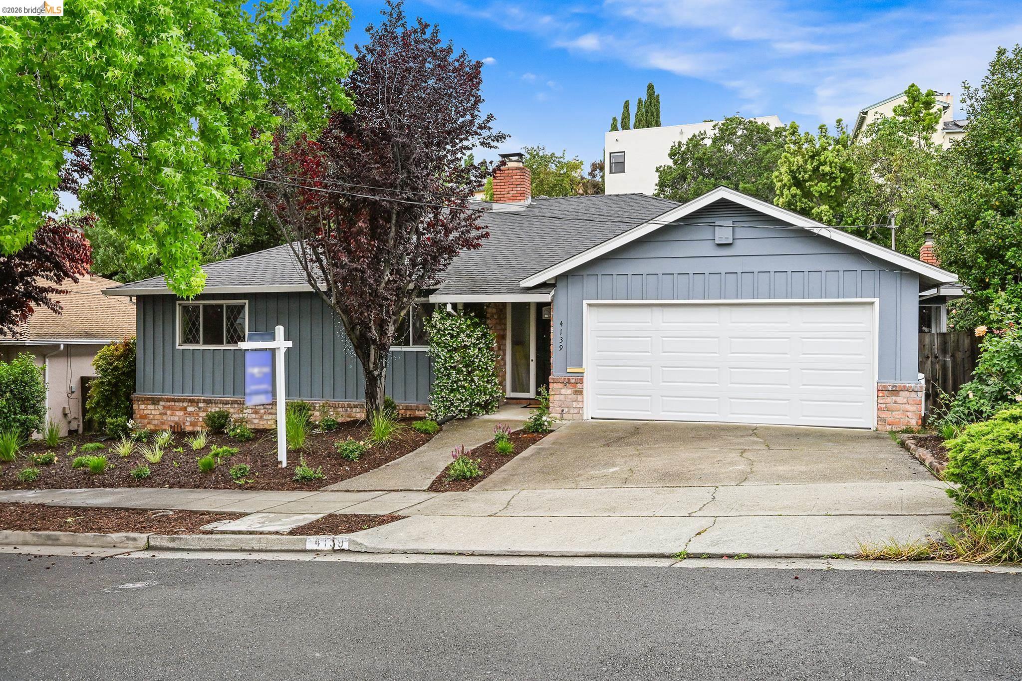 Front Image Thumbnail for EB41129088