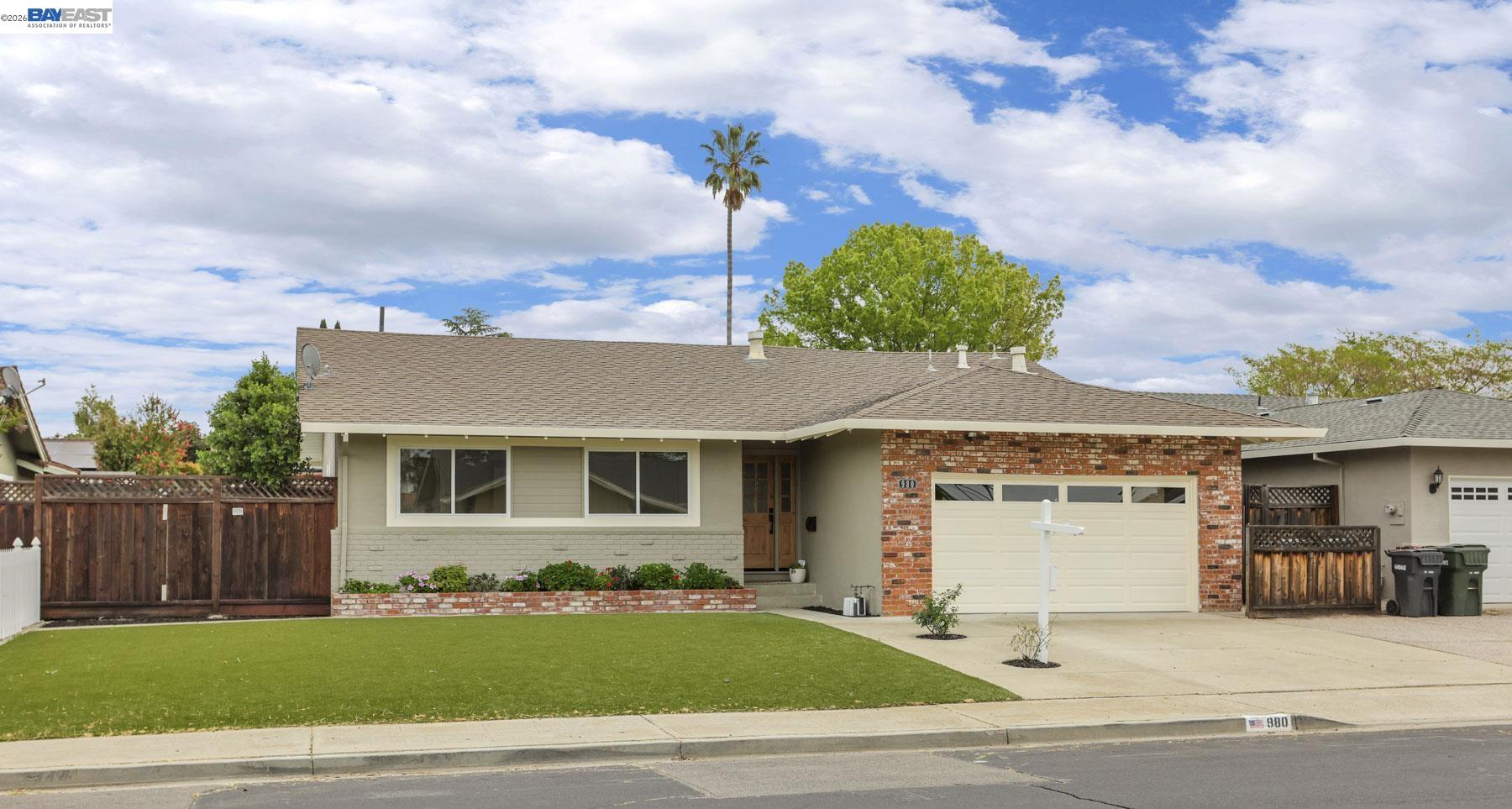 Detail Gallery Image 2 of 40 For 980 Lucille Street, Livermore,  CA 94550 - 3 Beds | 2 Baths