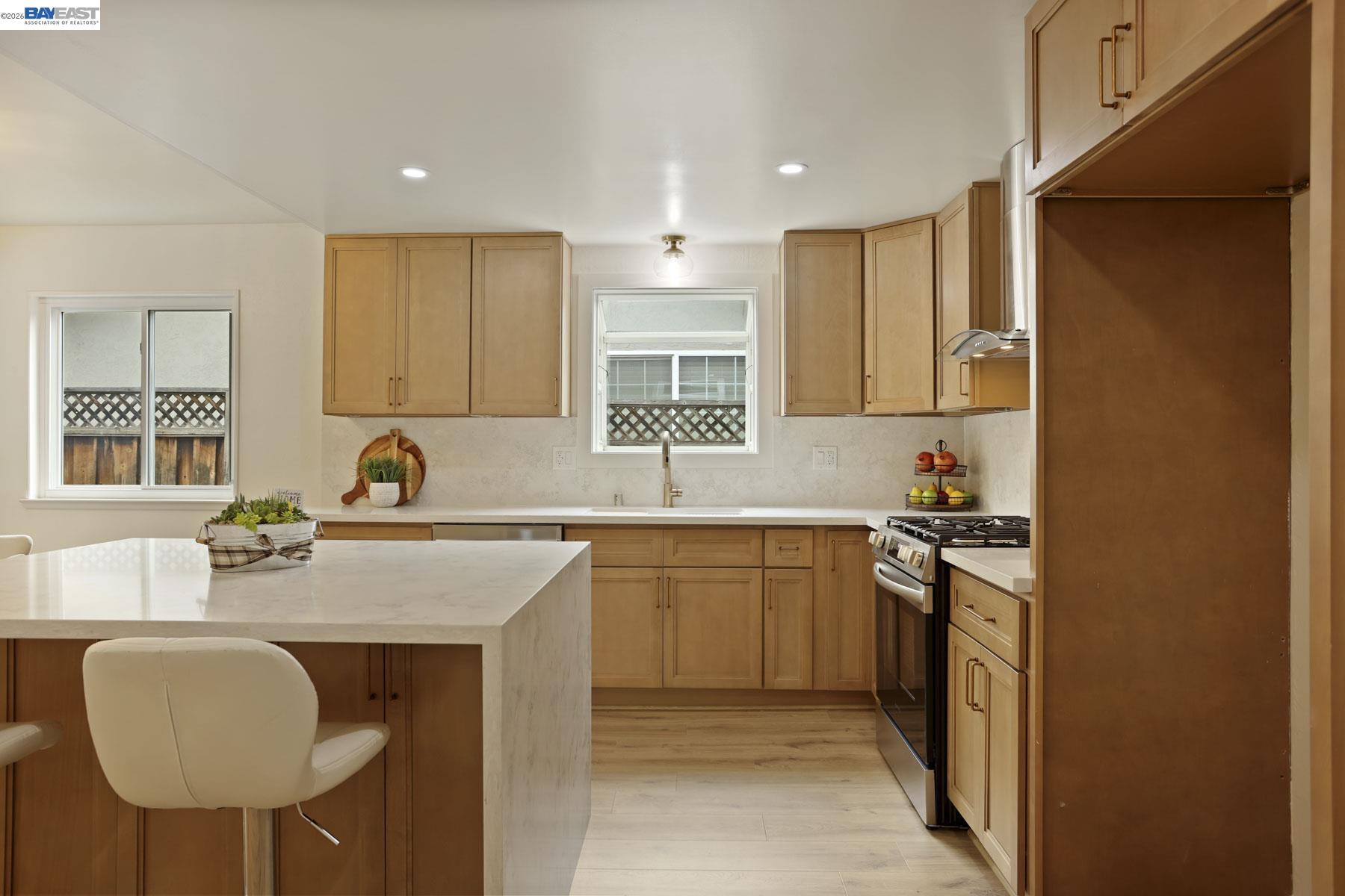 Detail Gallery Image 18 of 40 For 980 Lucille Street, Livermore,  CA 94550 - 3 Beds | 2 Baths