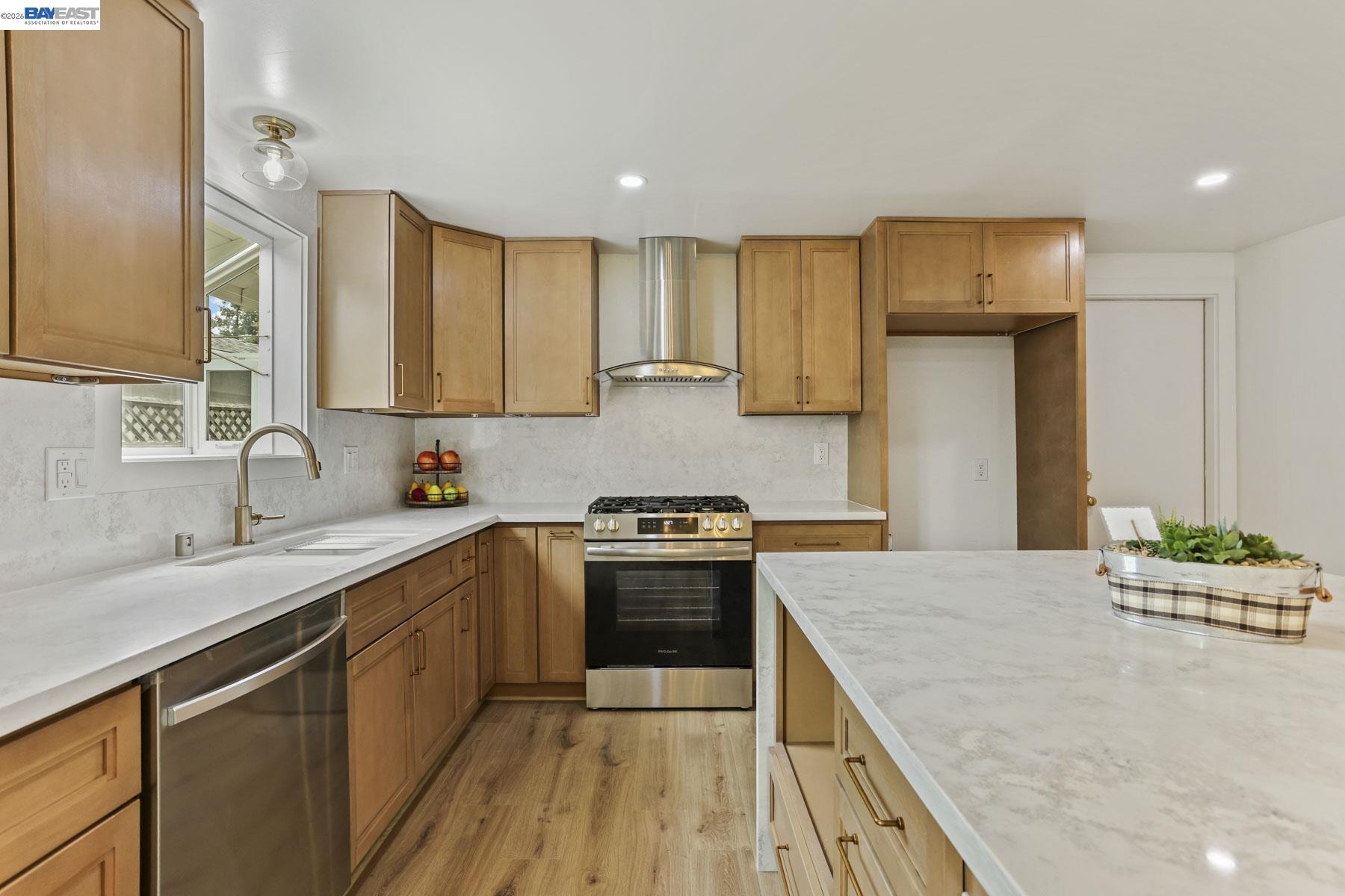 Detail Gallery Image 20 of 40 For 980 Lucille Street, Livermore,  CA 94550 - 3 Beds | 2 Baths