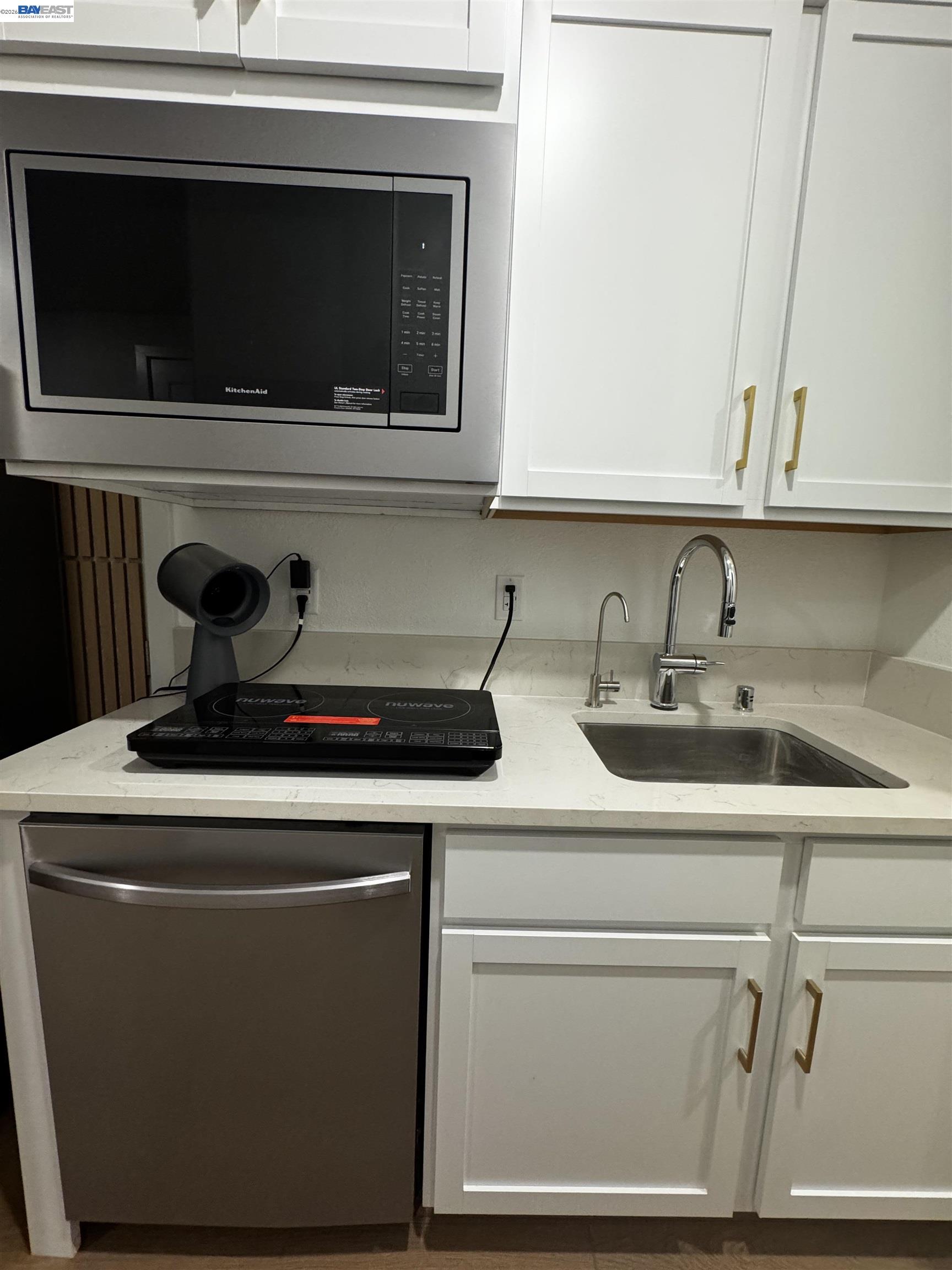 Detail Gallery Image 9 of 14 For 1967 S Lazuli Street, Mountain House,  CA 95391 - 1 Beds | 1 Baths