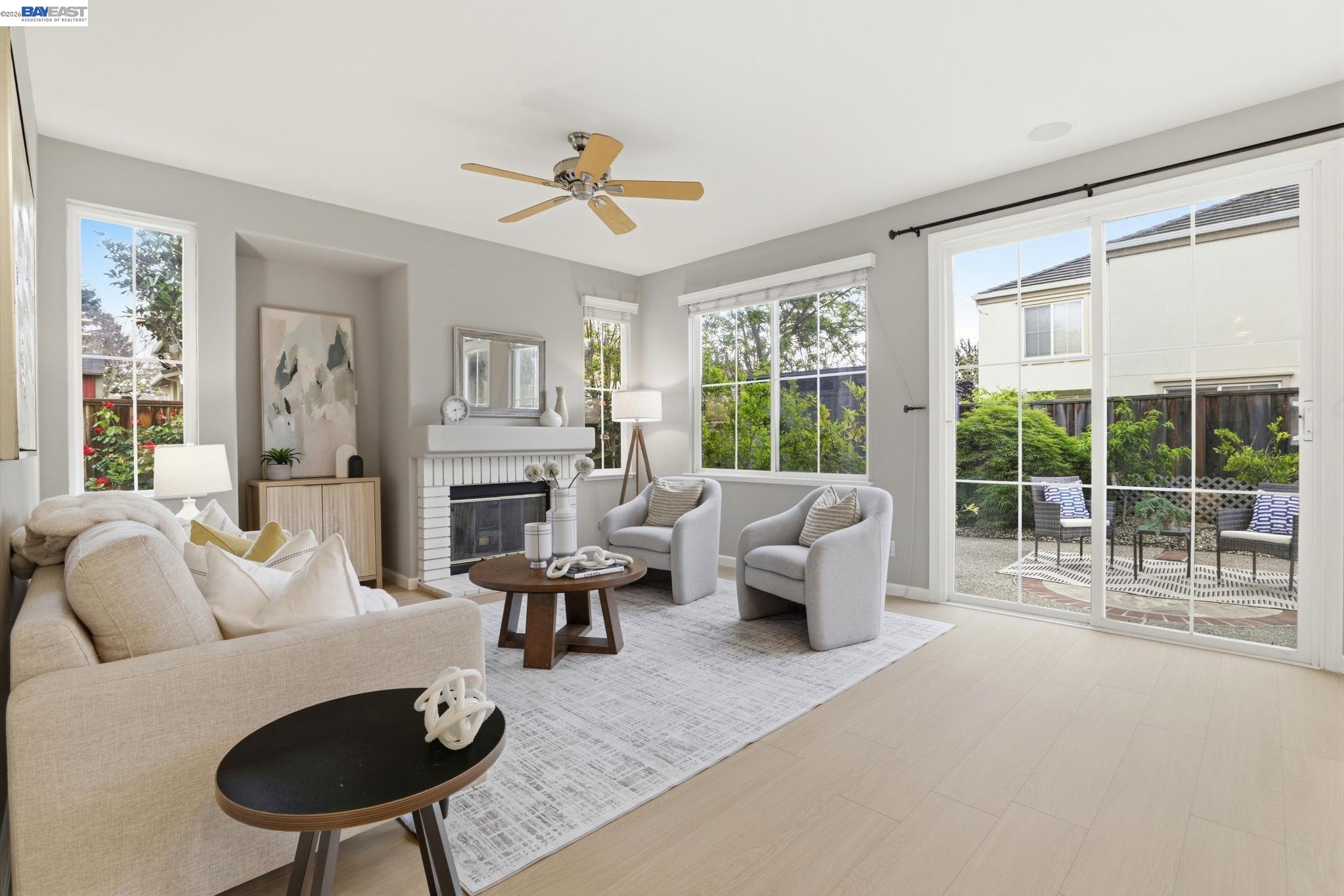 Detail Gallery Image 14 of 53 For 690 Kraftile Ct., Fremont,  CA 94536 - 5 Beds | 3 Baths