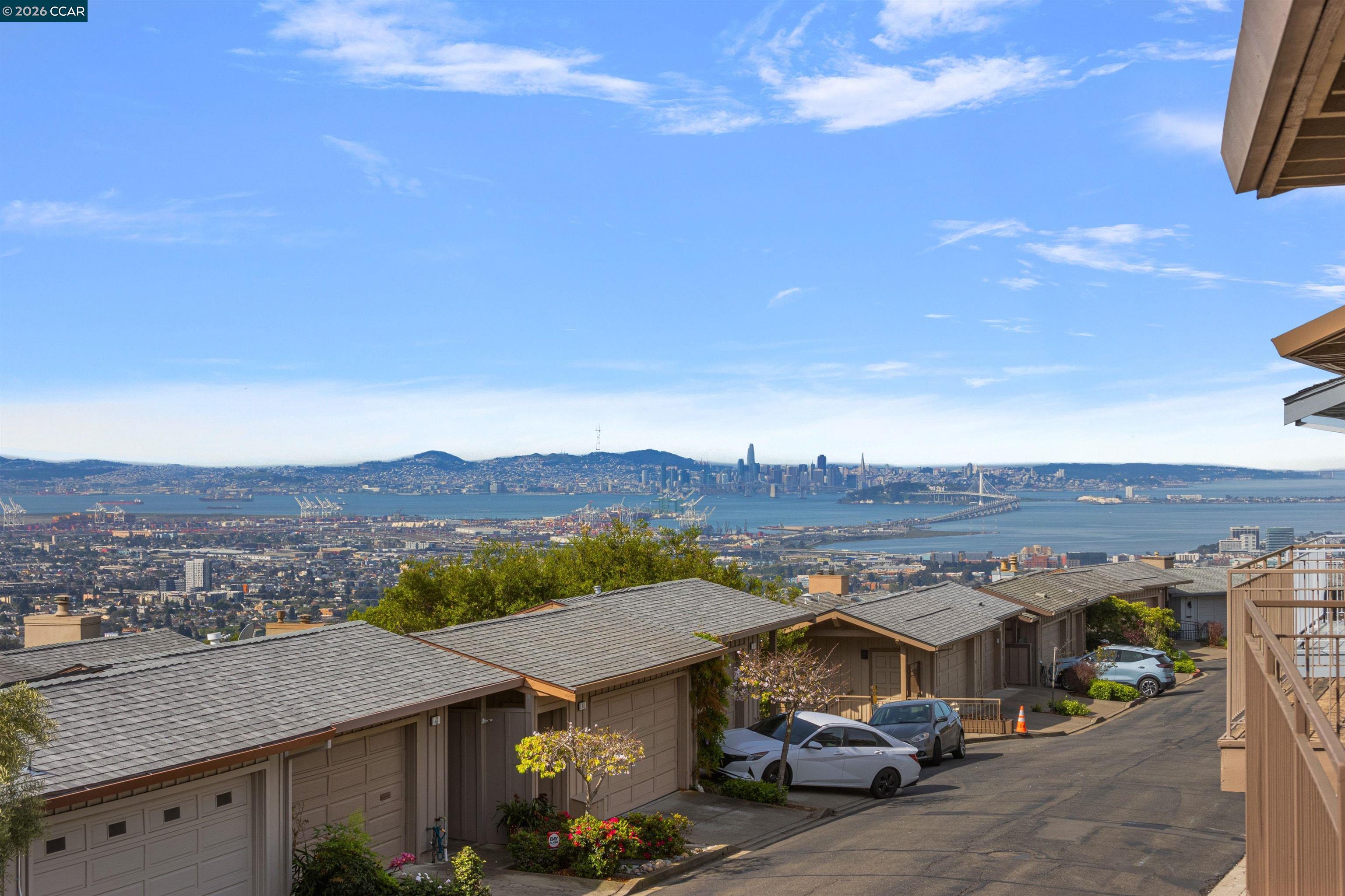 Photo #2: 41129095 Listing: Photo #2