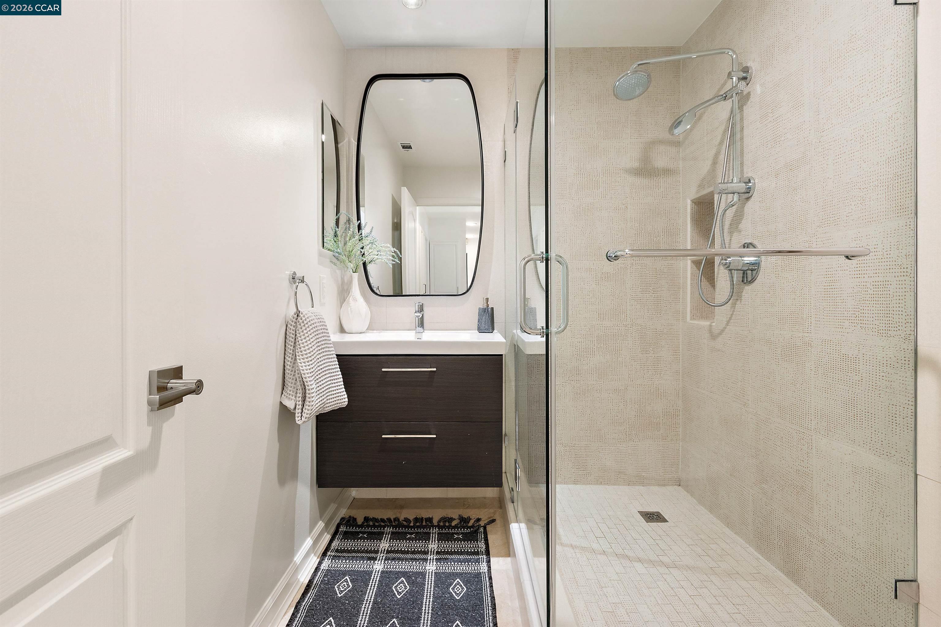 Photo #16: 41129095 Listing: Photo #16