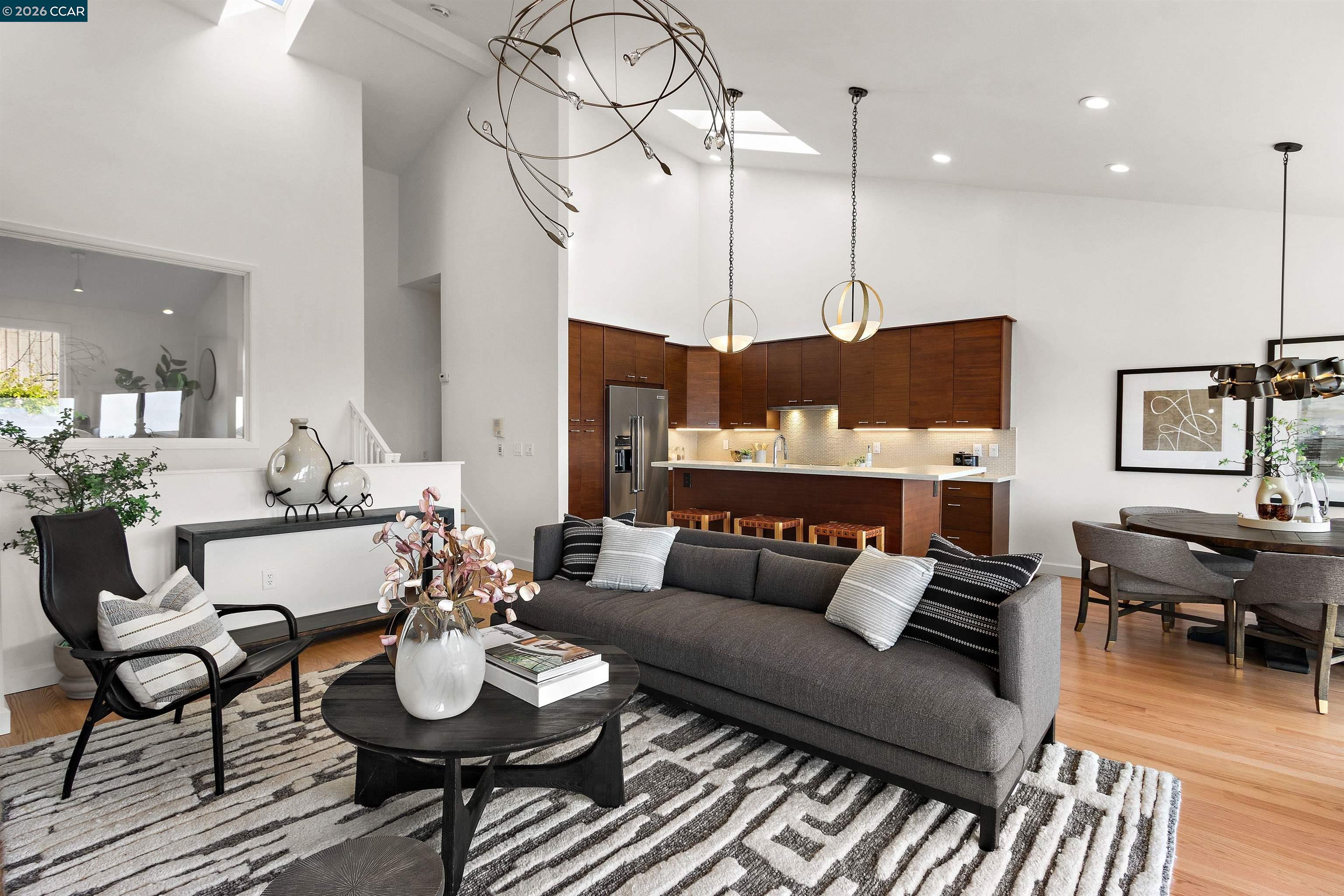 Photo #7: 41129095 Listing: Photo #7