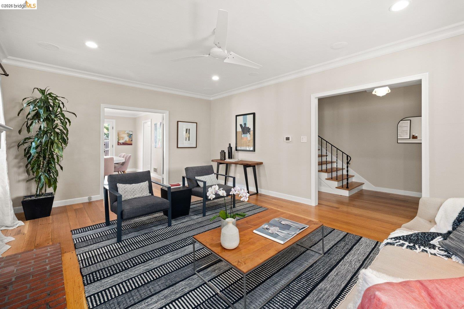 Detail Gallery Image 5 of 39 For 860 Superior Ave, San Leandro,  CA 94577 - 3 Beds | 1/1 Baths