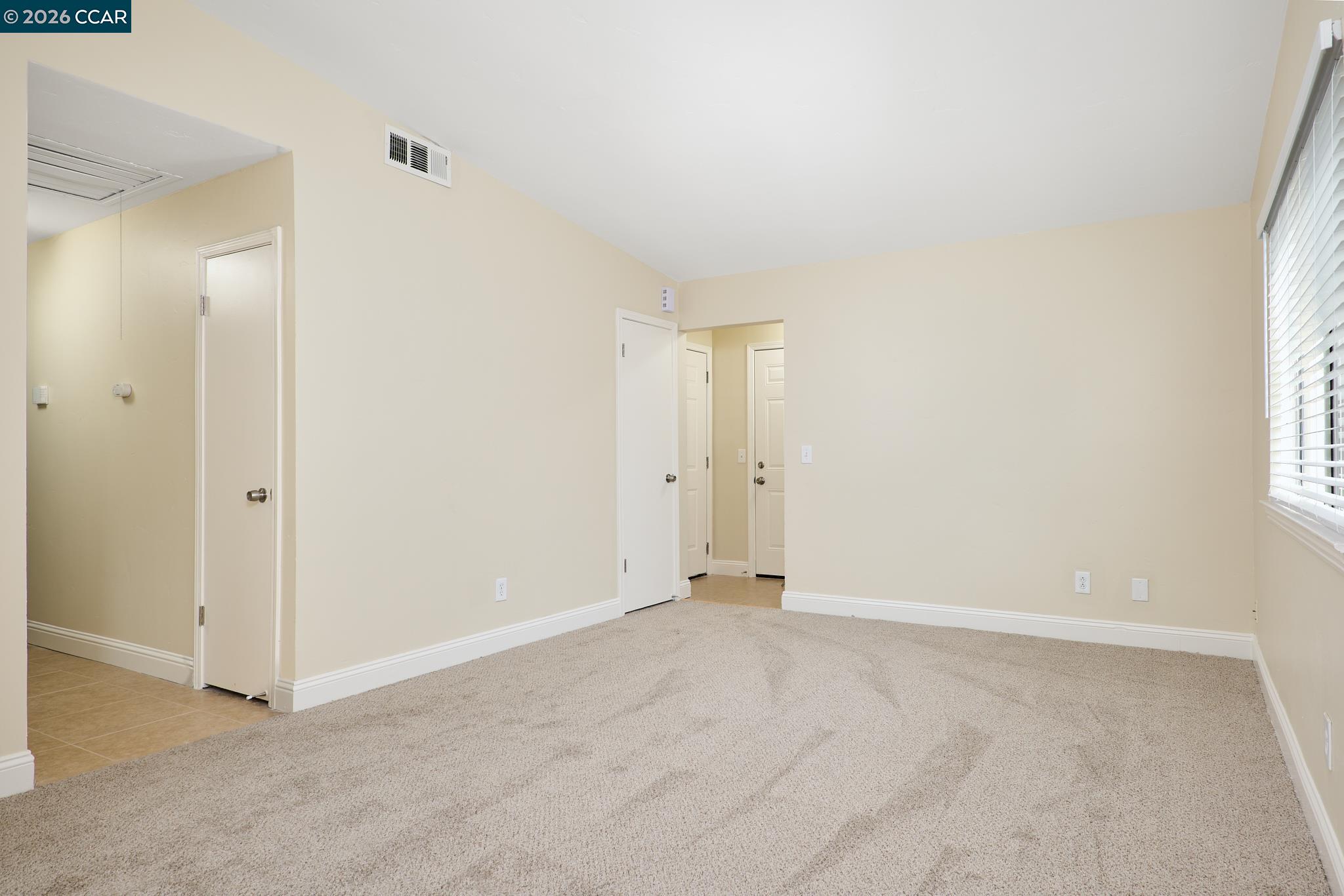 Detail Gallery Image 10 of 21 For 2018 Southwood Dr, Vacaville,  CA 95687 - 3 Beds | 1/1 Baths