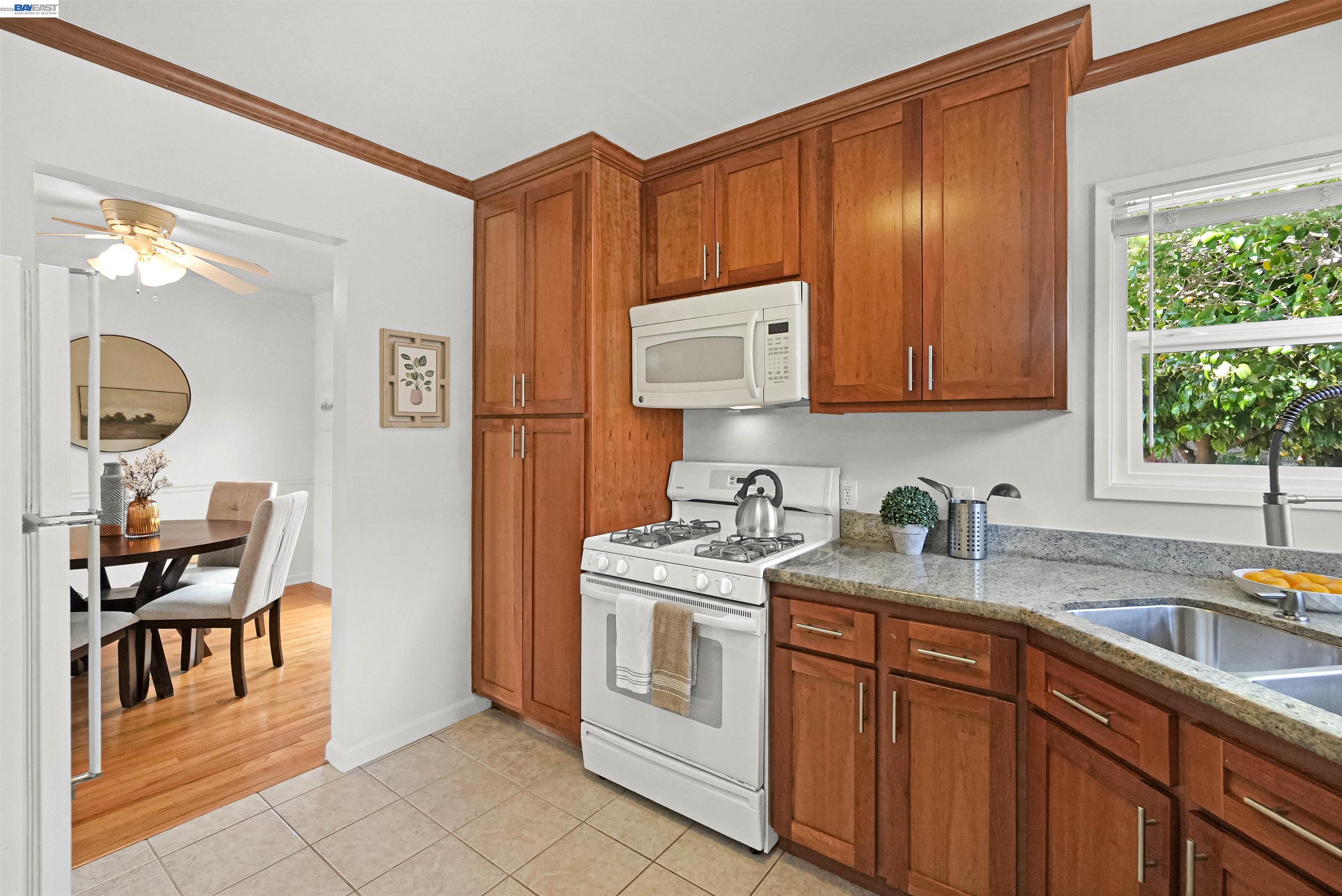 Detail Gallery Image 21 of 54 For 32287 Ithaca St, Hayward,  CA 94544 - 2 Beds | 1 Baths