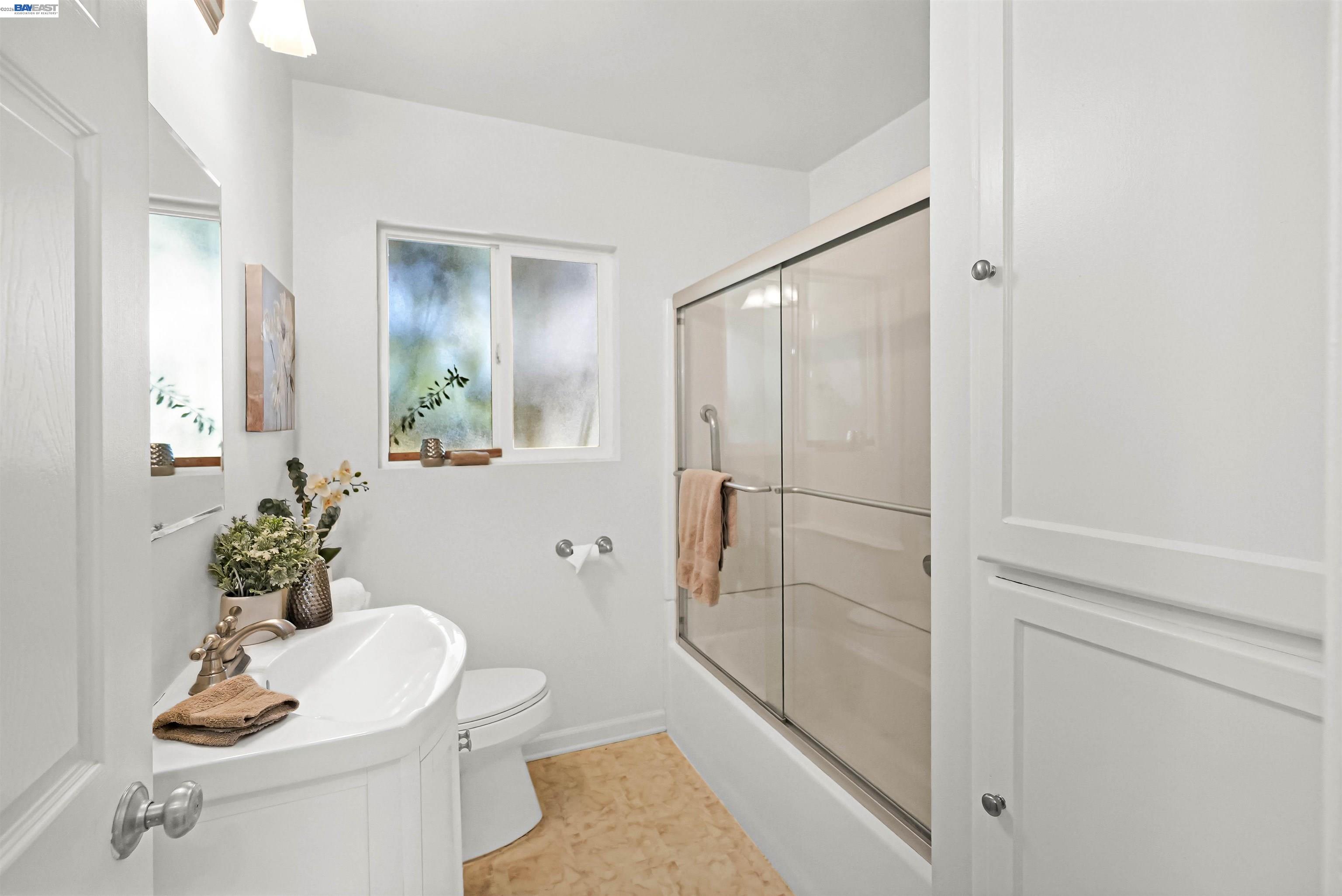 Detail Gallery Image 27 of 54 For 32287 Ithaca St, Hayward,  CA 94544 - 2 Beds | 1 Baths