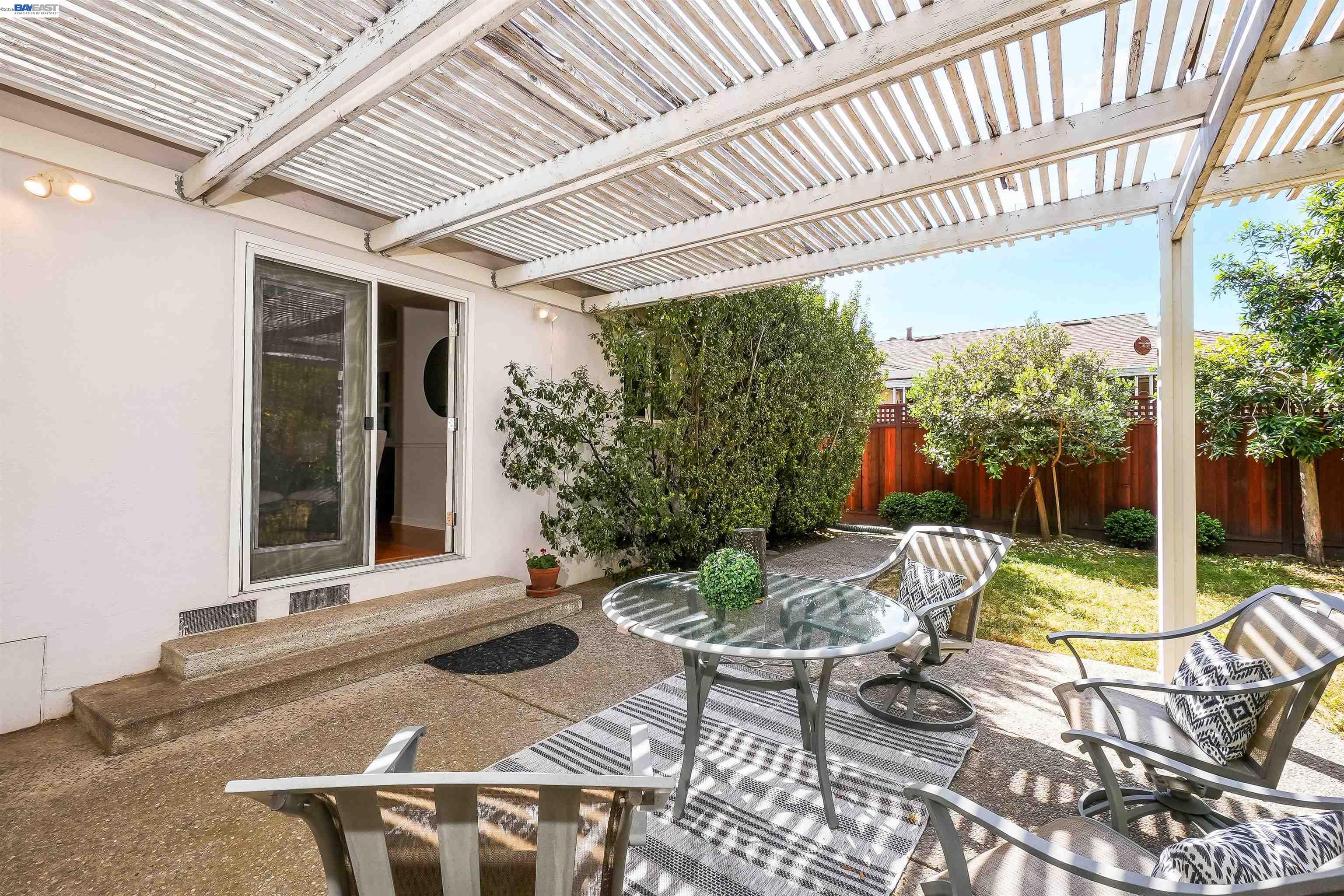 Detail Gallery Image 43 of 54 For 32287 Ithaca St, Hayward,  CA 94544 - 2 Beds | 1 Baths