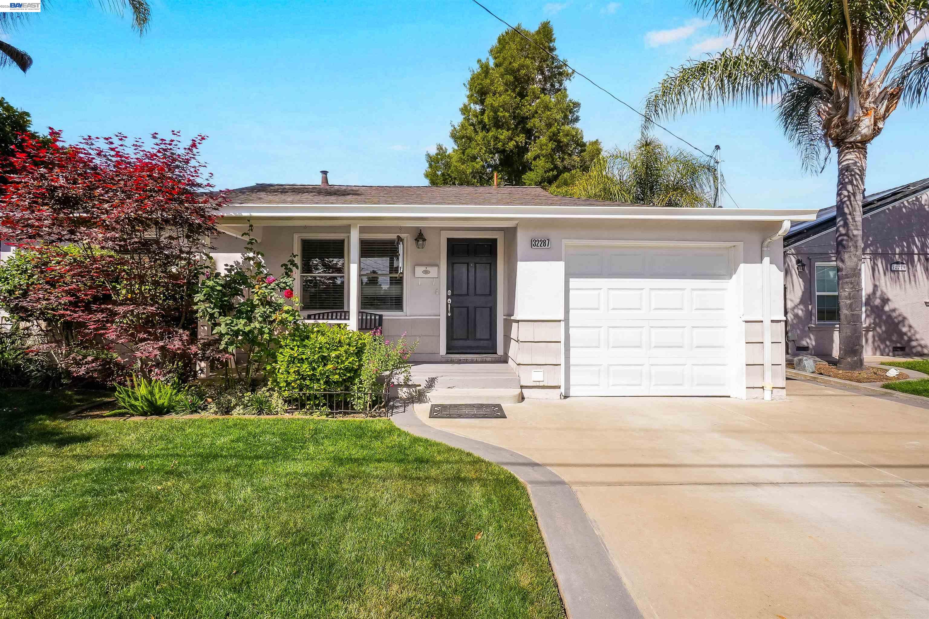 Detail Gallery Image 8 of 54 For 32287 Ithaca St, Hayward,  CA 94544 - 2 Beds | 1 Baths