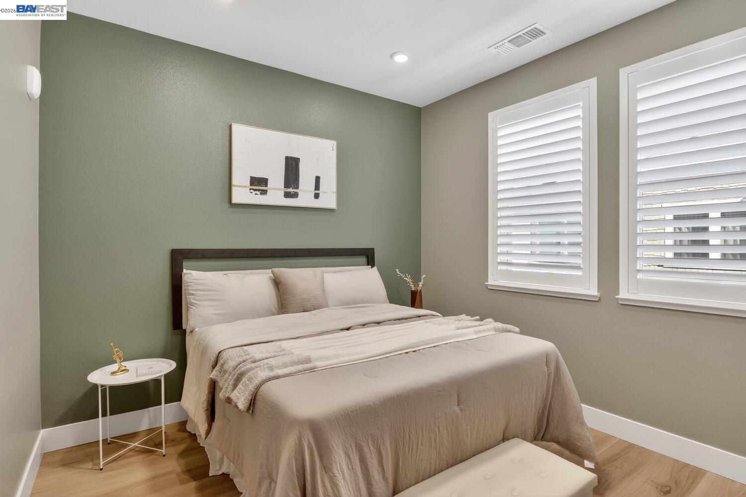 Detail Gallery Image 19 of 33 For 922 Noble Fir Ter #5,  Sunnyvale,  CA 94086 - 2 Beds | 2/1 Baths