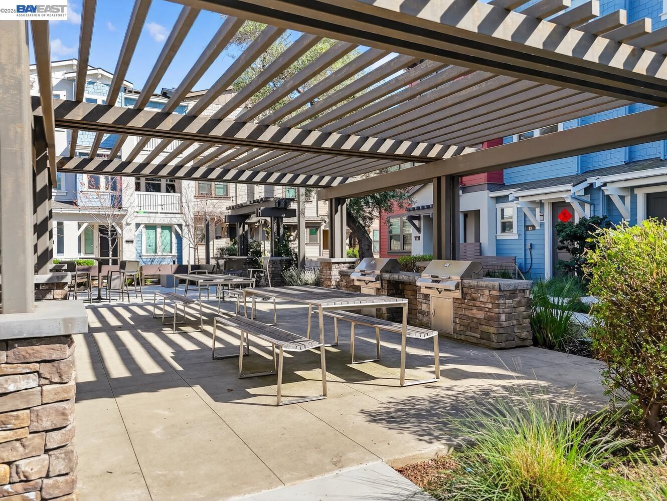 Detail Gallery Image 30 of 33 For 922 Noble Fir Ter #5,  Sunnyvale,  CA 94086 - 2 Beds | 2/1 Baths