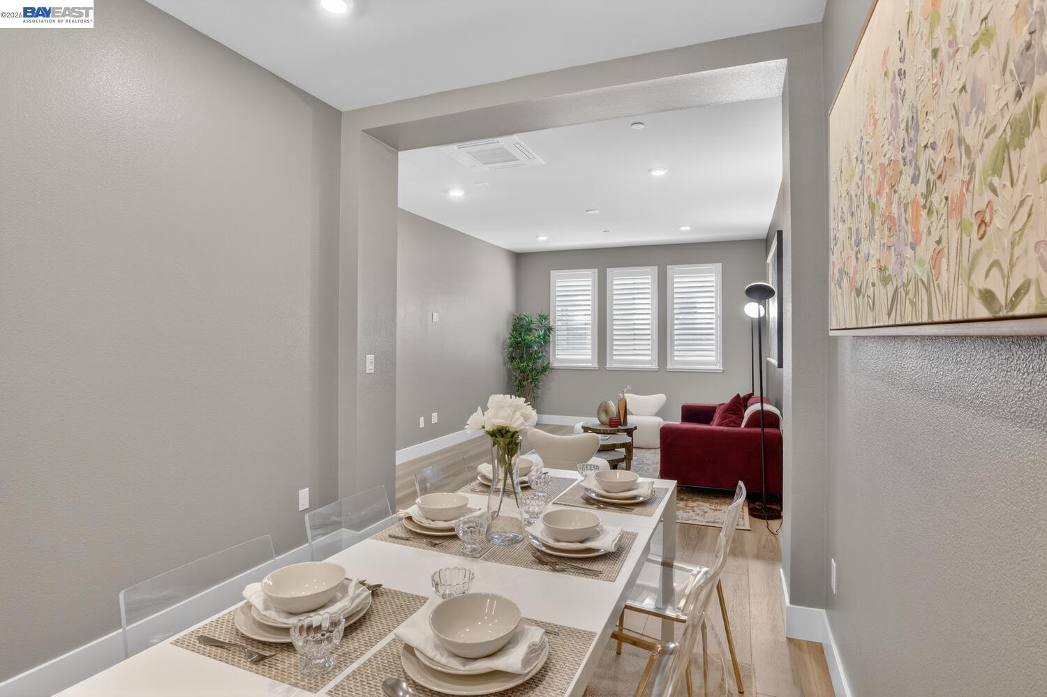 Detail Gallery Image 10 of 33 For 922 Noble Fir Ter #5,  Sunnyvale,  CA 94086 - 2 Beds | 2/1 Baths