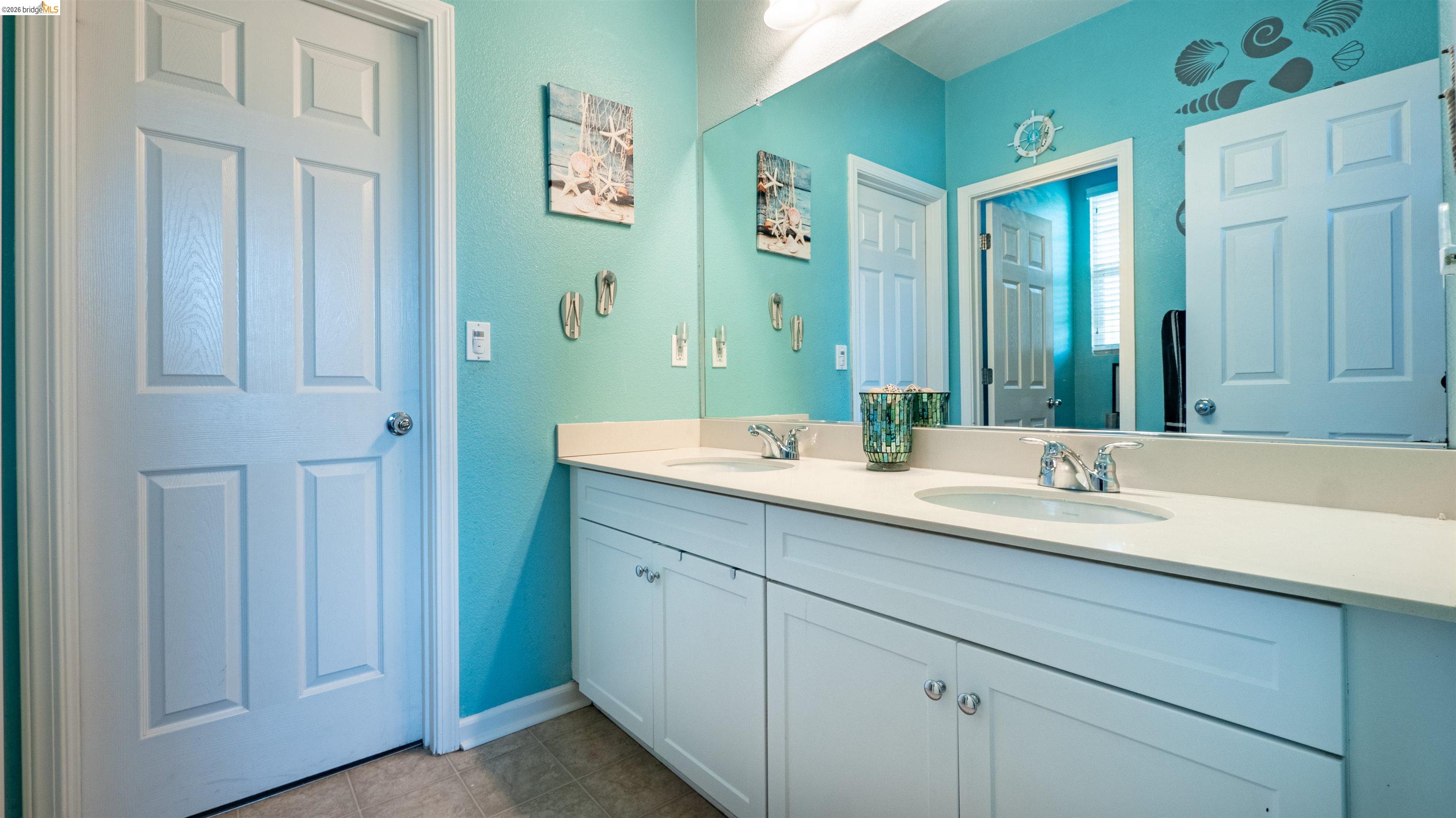 Detail Gallery Image 14 of 29 For 4590 Donegal Way, Antioch,  CA 94531 - 3 Beds | 2/1 Baths