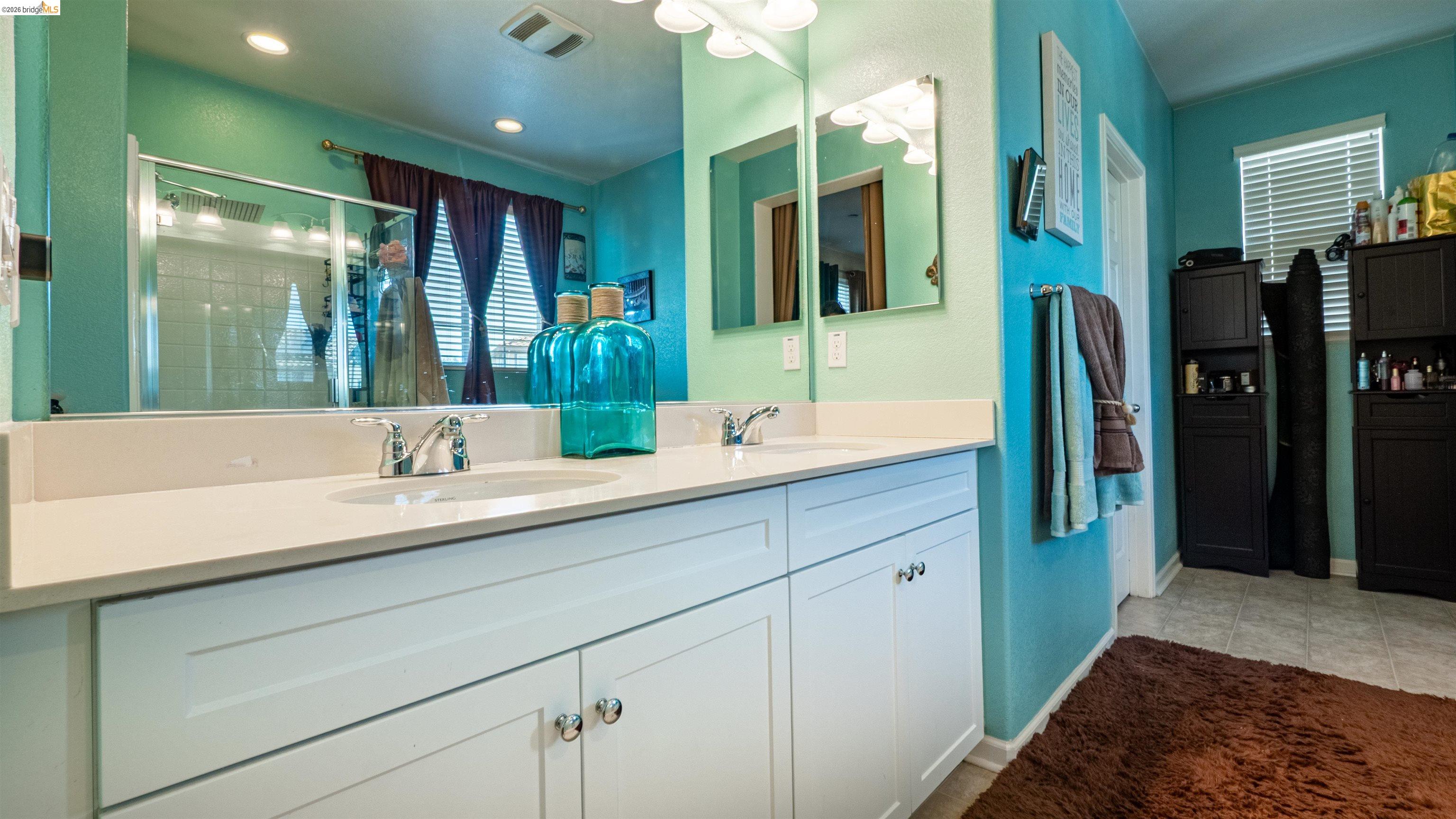 Detail Gallery Image 18 of 29 For 4590 Donegal Way, Antioch,  CA 94531 - 3 Beds | 2/1 Baths