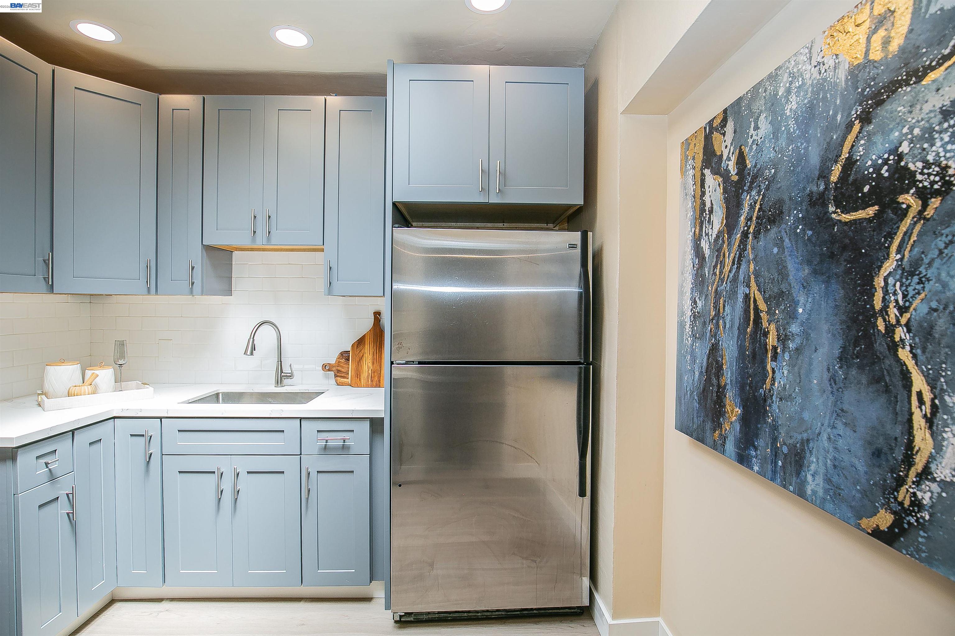 Detail Gallery Image 28 of 55 For 224 Shields Street, San Francisco,  CA 94132 - 3 Beds | 4 Baths