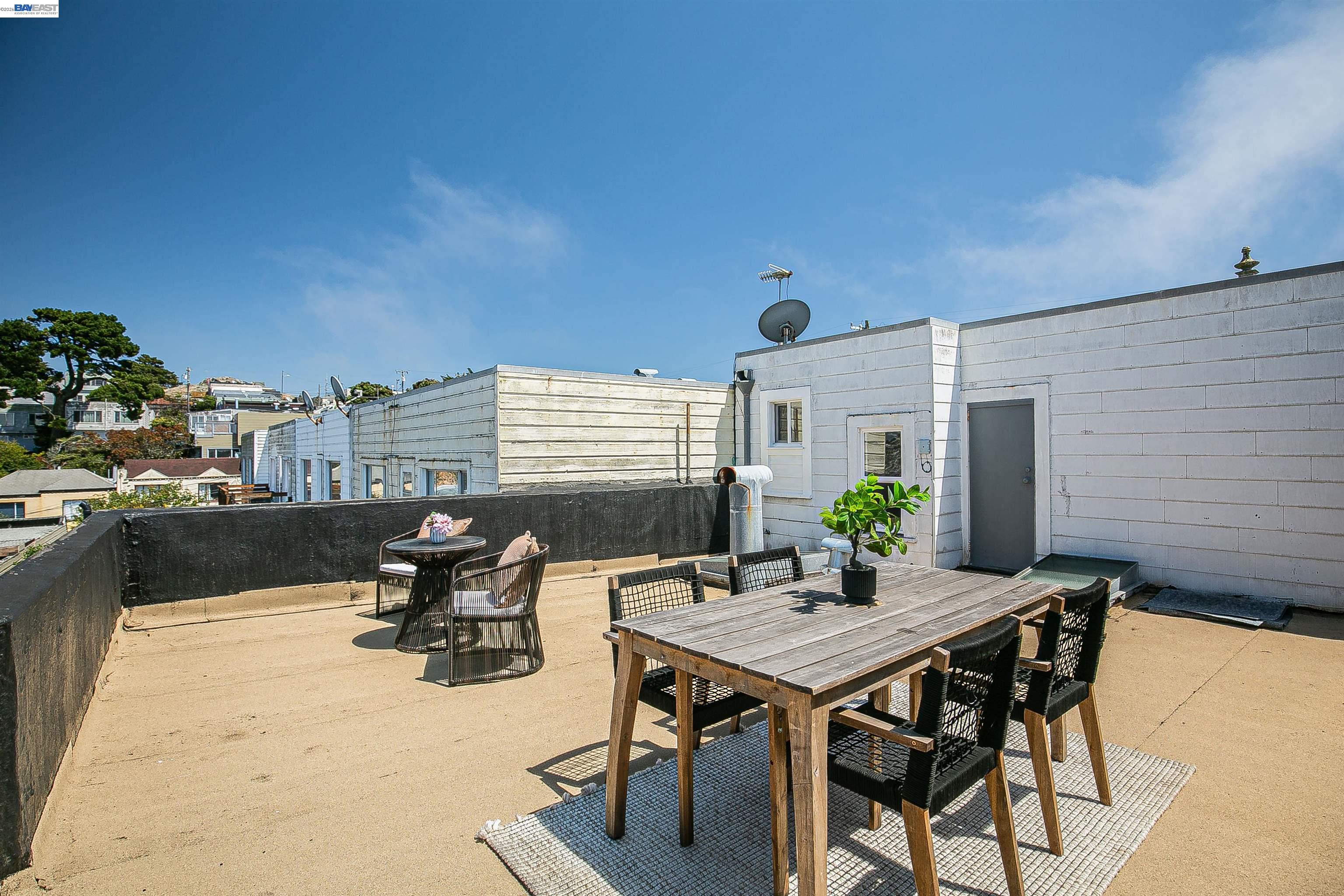 Detail Gallery Image 48 of 55 For 224 Shields Street, San Francisco,  CA 94132 - 3 Beds | 4 Baths