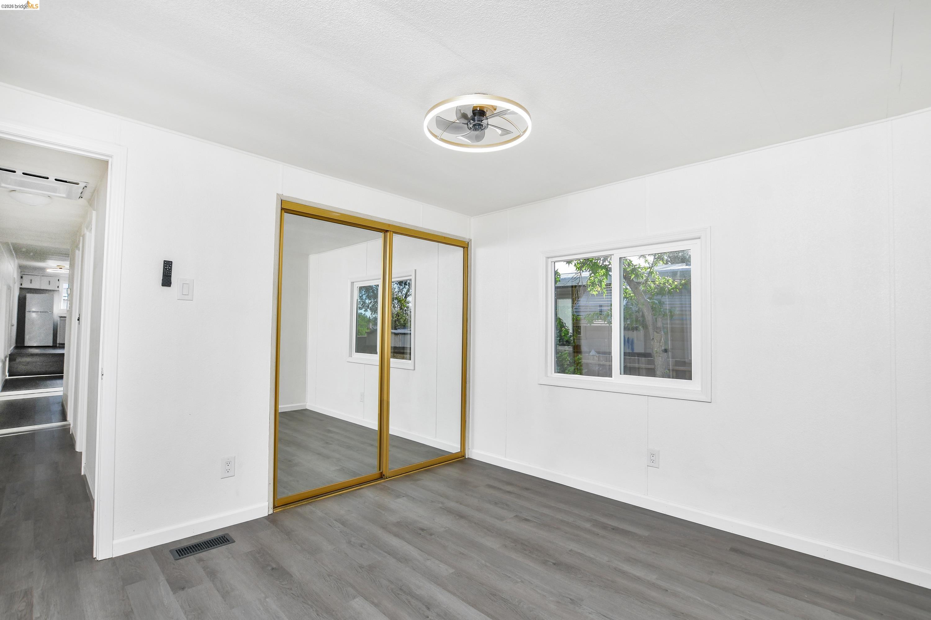 Detail Gallery Image 13 of 25 For 14 Del Rio, Pittsburg,  CA 94565 - 2 Beds | 2 Baths