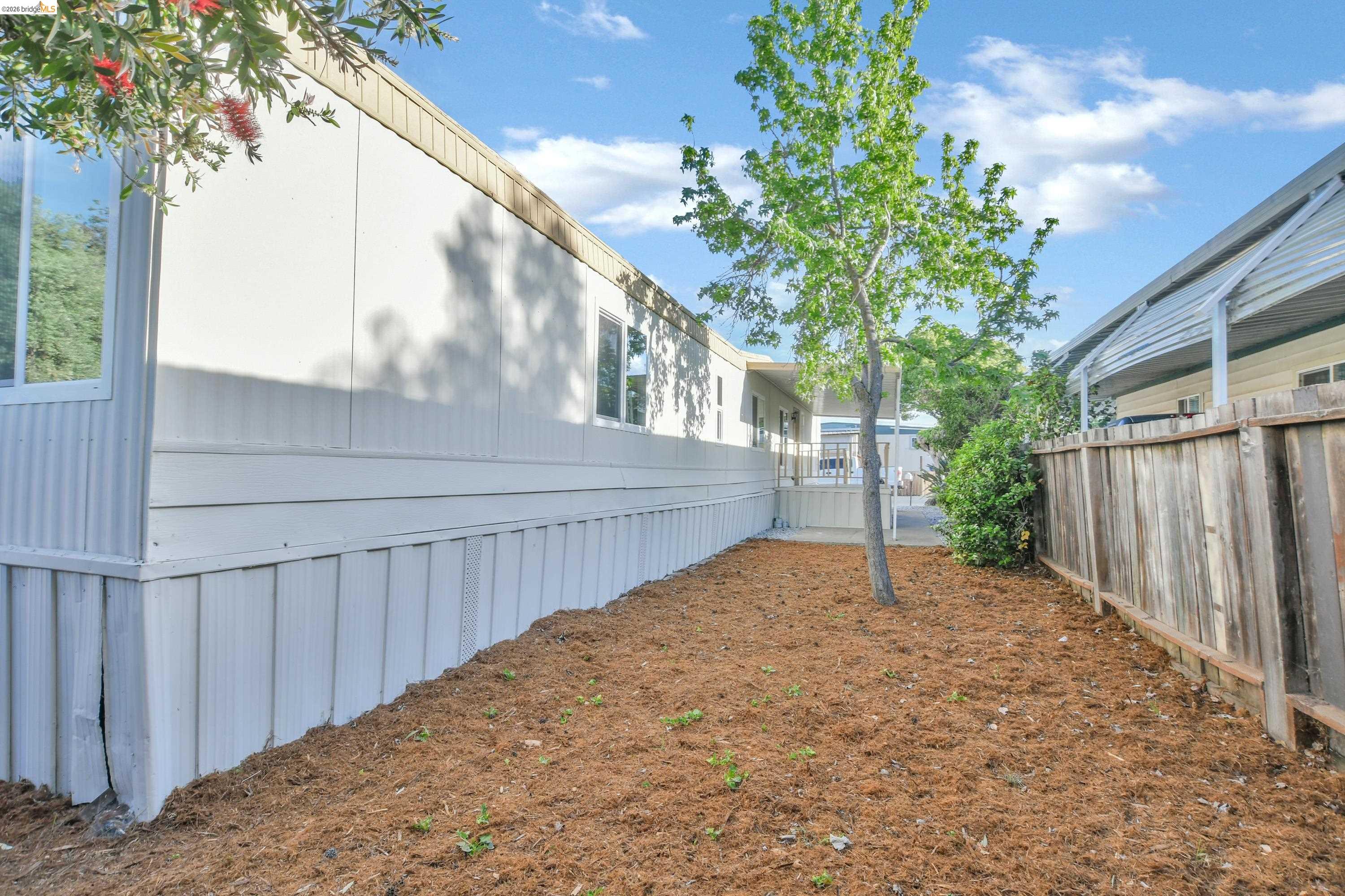 Detail Gallery Image 16 of 25 For 14 Del Rio, Pittsburg,  CA 94565 - 2 Beds | 2 Baths