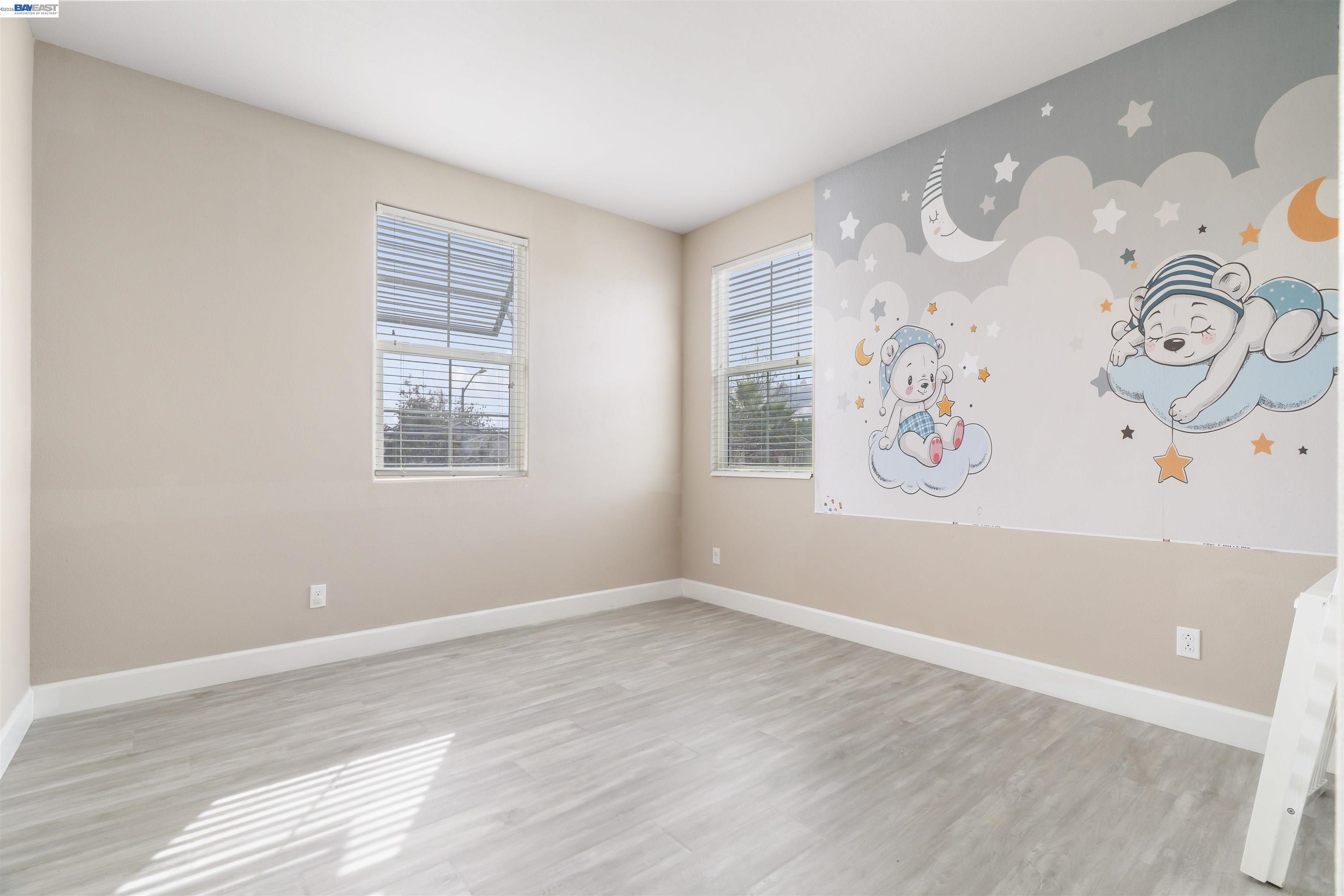 Detail Gallery Image 16 of 29 For 967 Dainty Ave., Brentwood,  CA 94513 - 6 Beds | 4 Baths