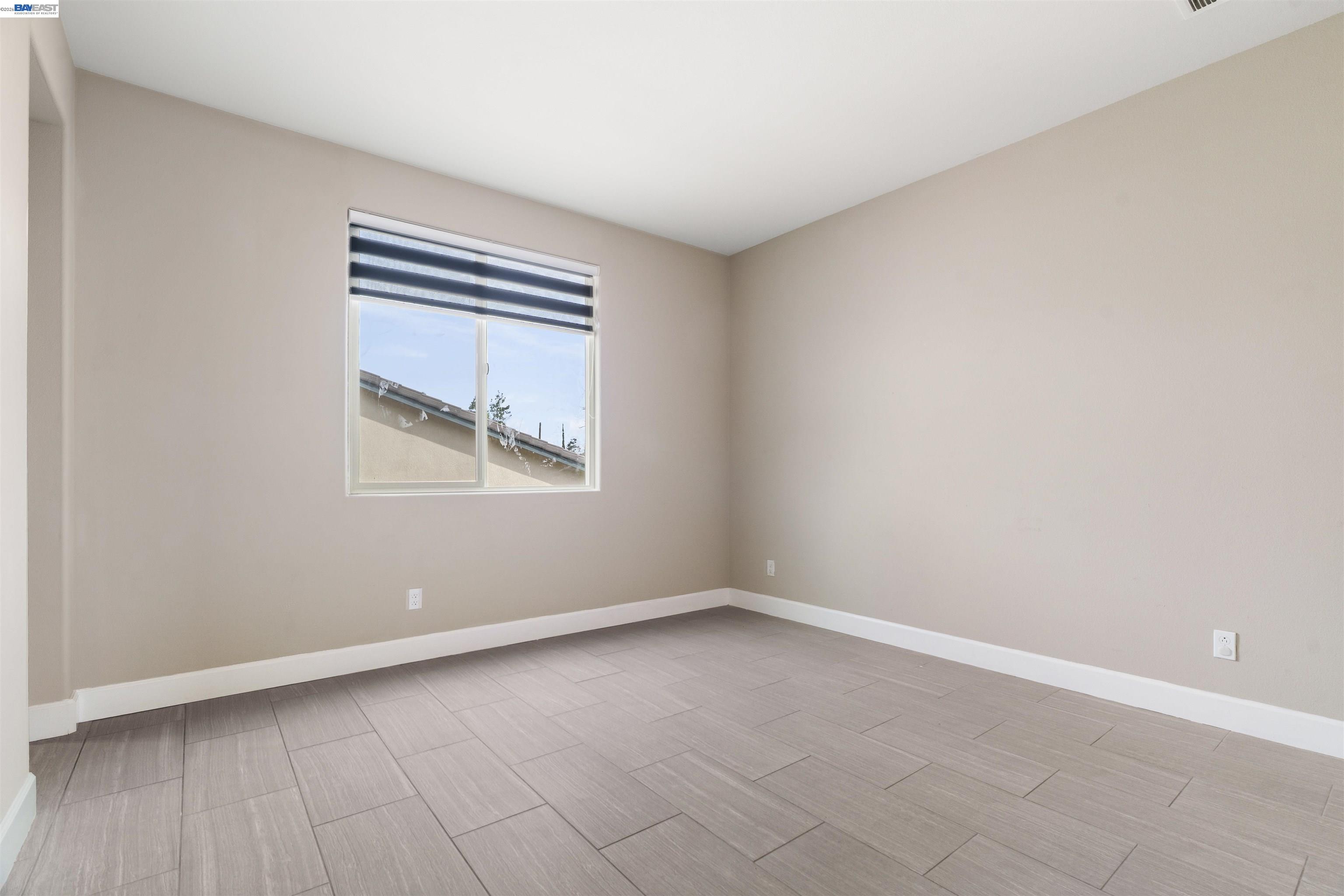 Detail Gallery Image 20 of 29 For 967 Dainty Ave., Brentwood,  CA 94513 - 6 Beds | 4 Baths