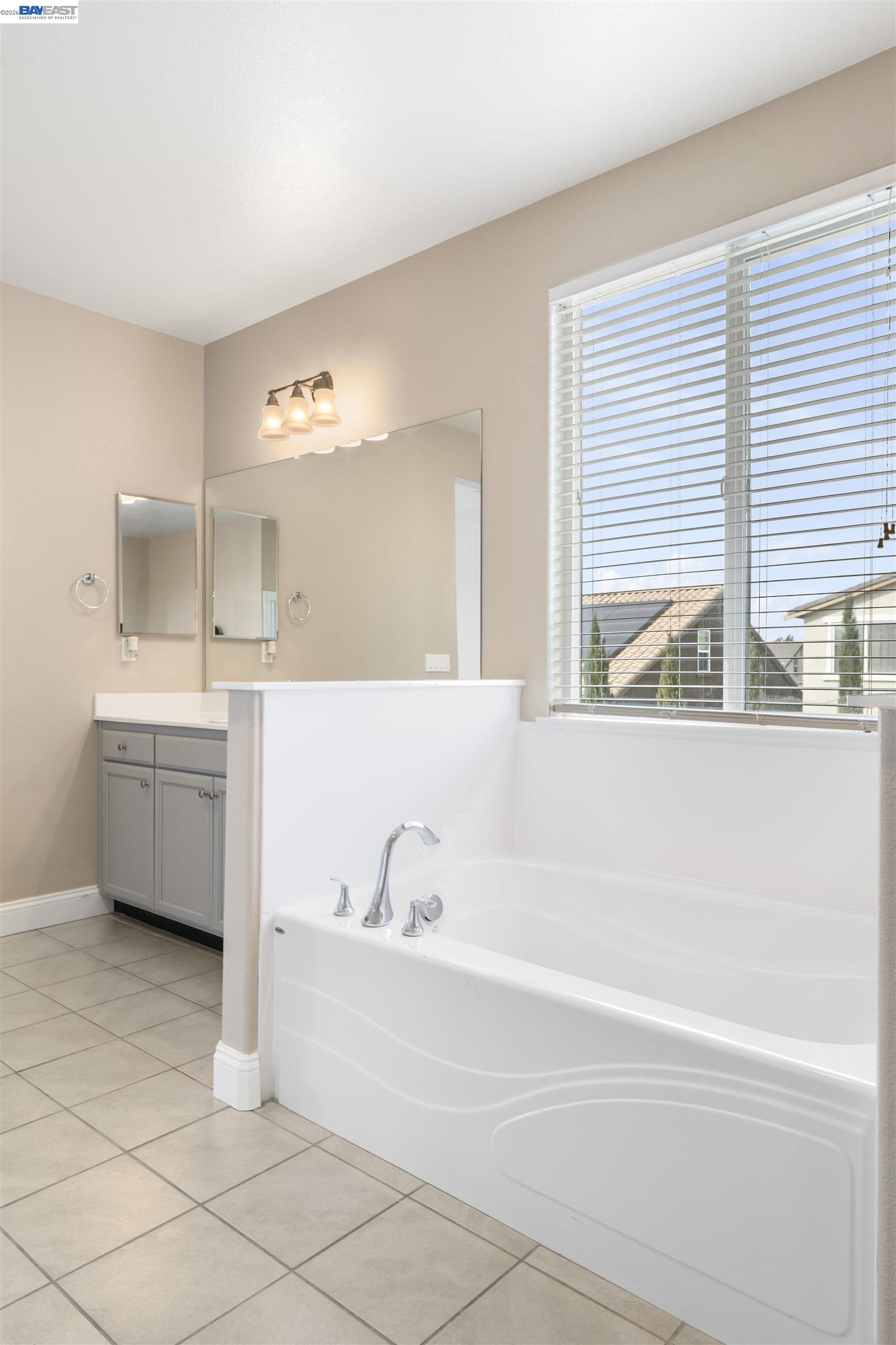 Detail Gallery Image 27 of 29 For 967 Dainty Ave., Brentwood,  CA 94513 - 6 Beds | 4 Baths