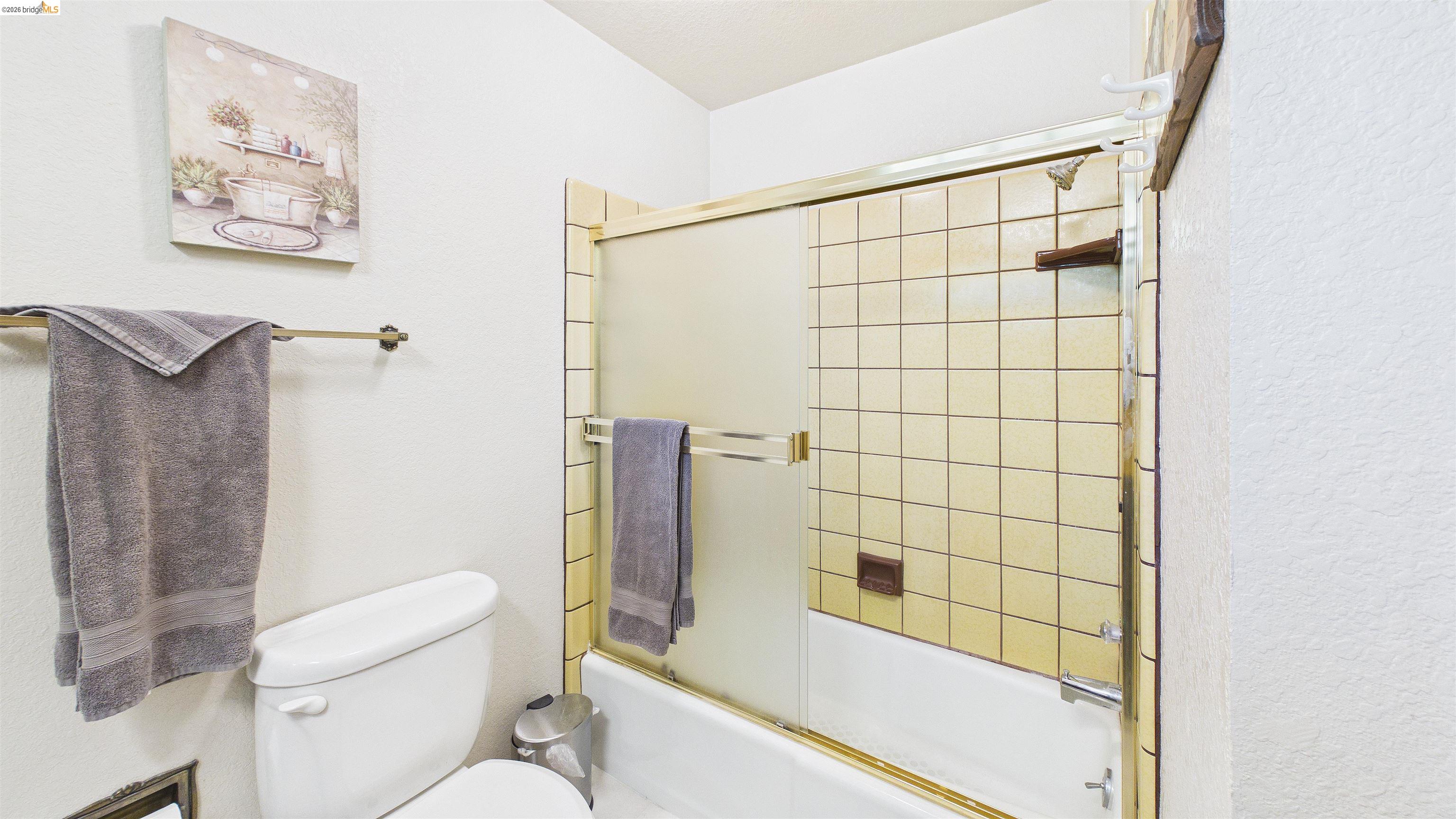 Detail Gallery Image 16 of 41 For 13010 Wells Fargo Dr, Groveland,  CA 95321 - 3 Beds | 2 Baths