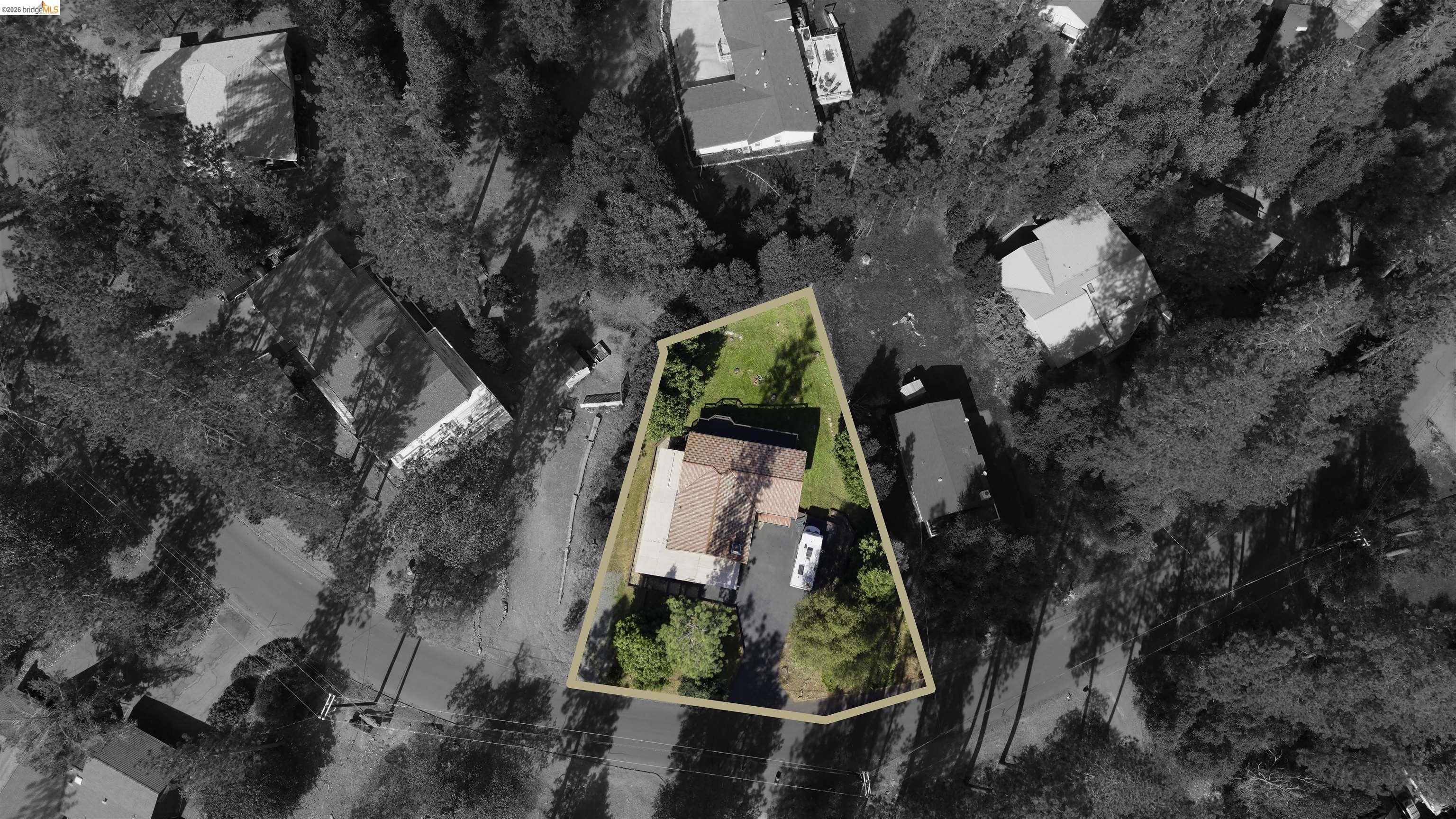 Detail Gallery Image 41 of 41 For 13010 Wells Fargo Dr, Groveland,  CA 95321 - 3 Beds | 2 Baths