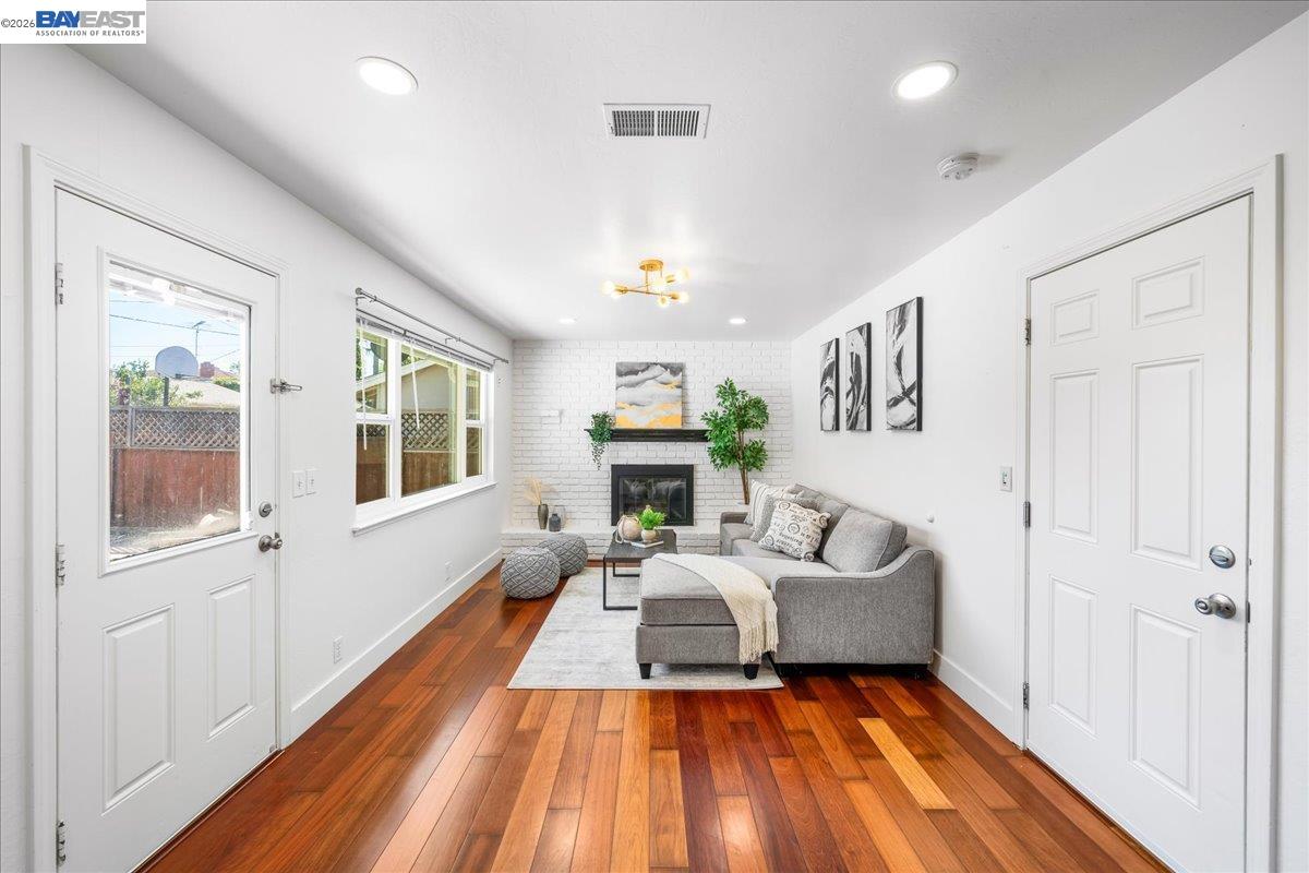 Detail Gallery Image 20 of 55 For 48252 Cottonwood St, Fremont,  CA 94539 - 3 Beds | 2 Baths